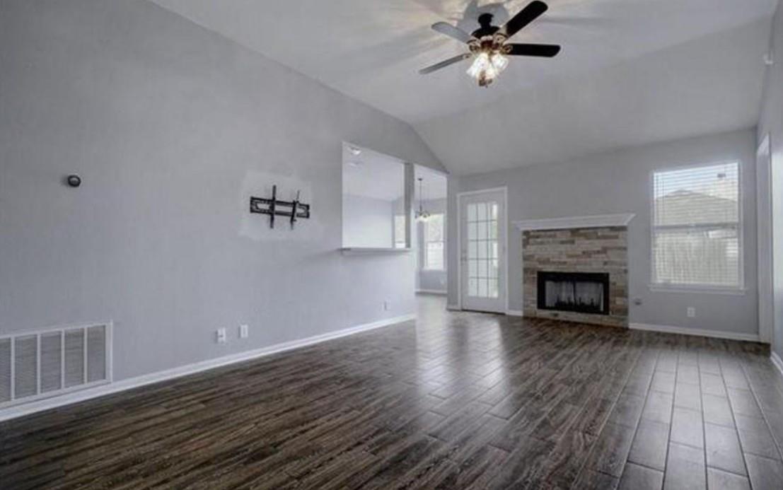 351 Zebra Dr, Kyle, TX 78640