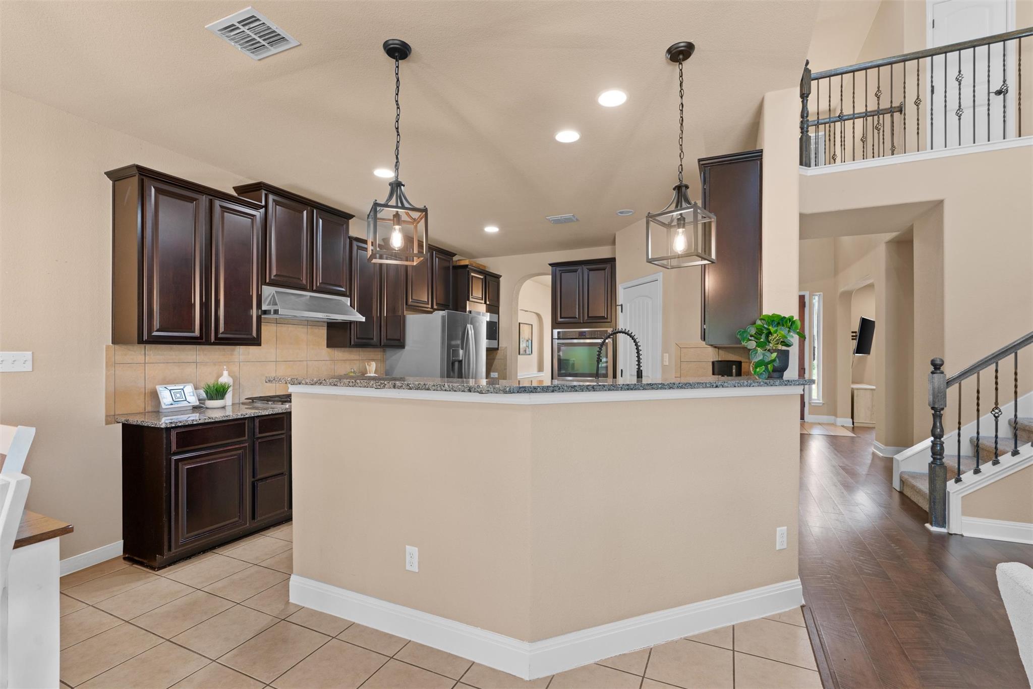 200 Lake Livingston Dr, Georgetown, TX 78628