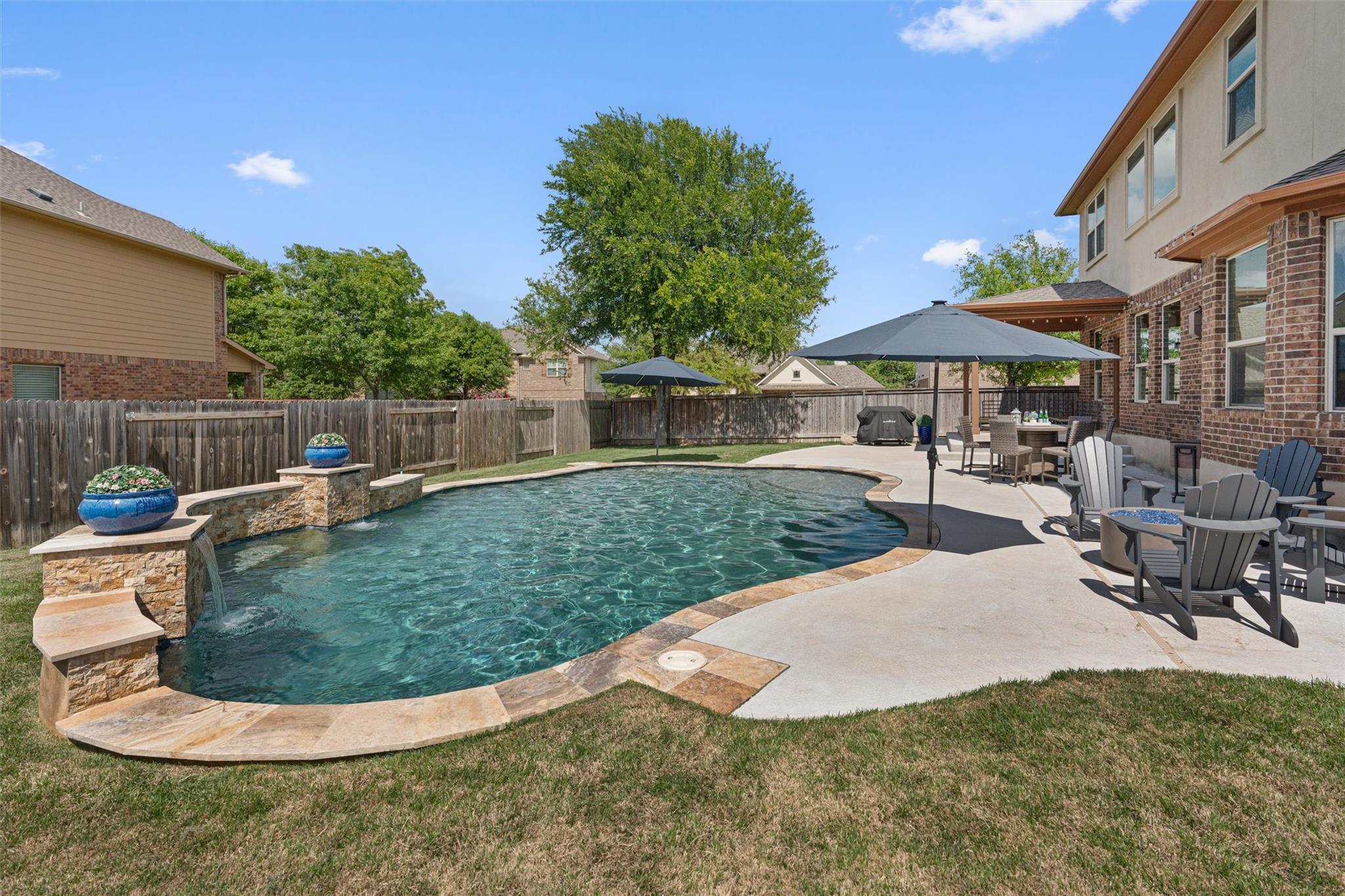 200 Lake Livingston Dr, Georgetown, TX 78628