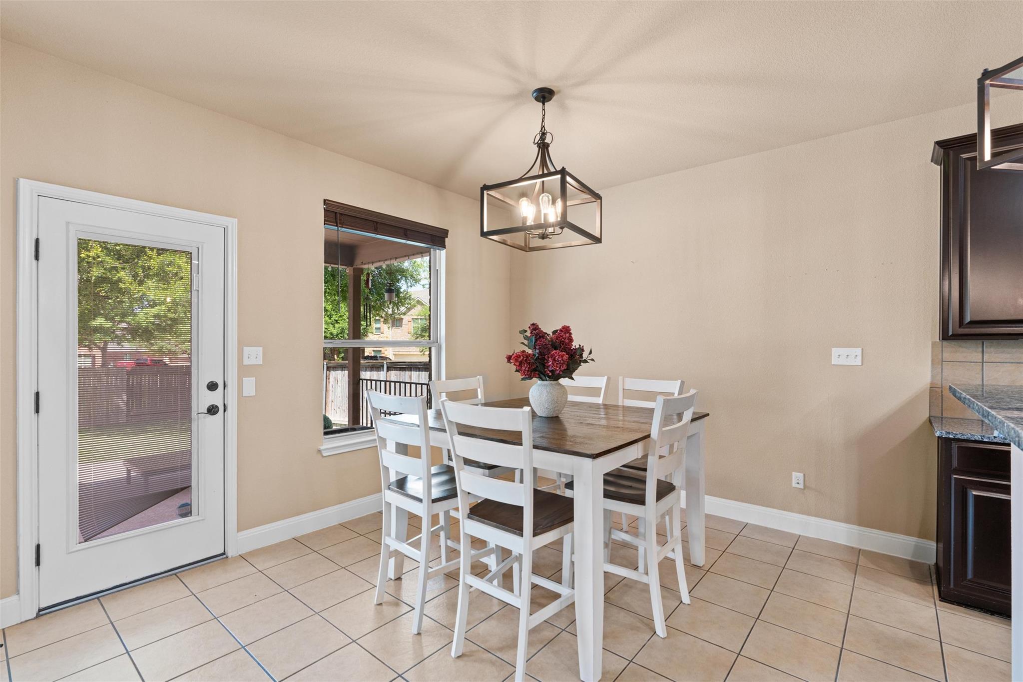 200 Lake Livingston Dr, Georgetown, TX 78628