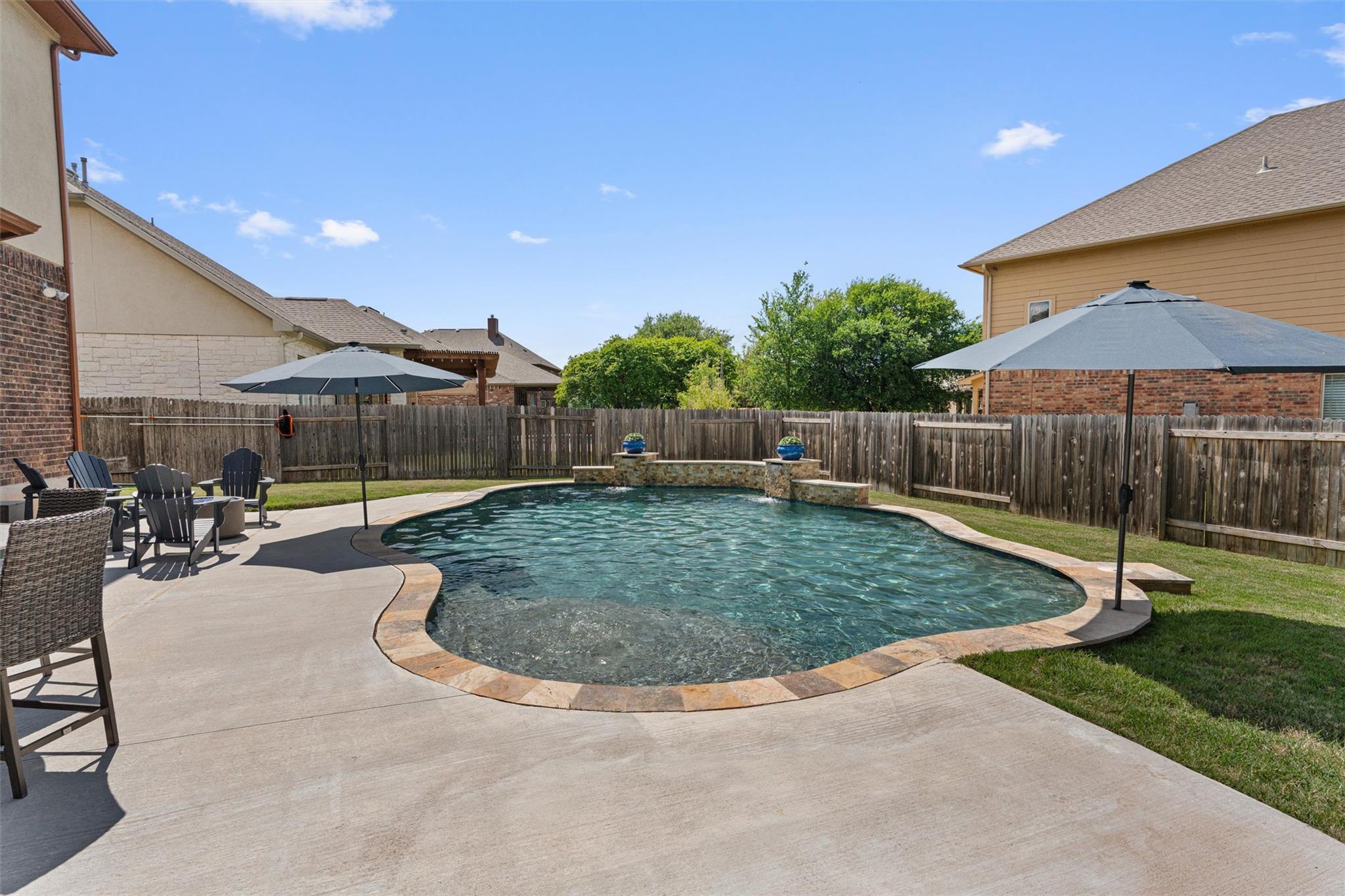 200 Lake Livingston Dr, Georgetown, TX 78628