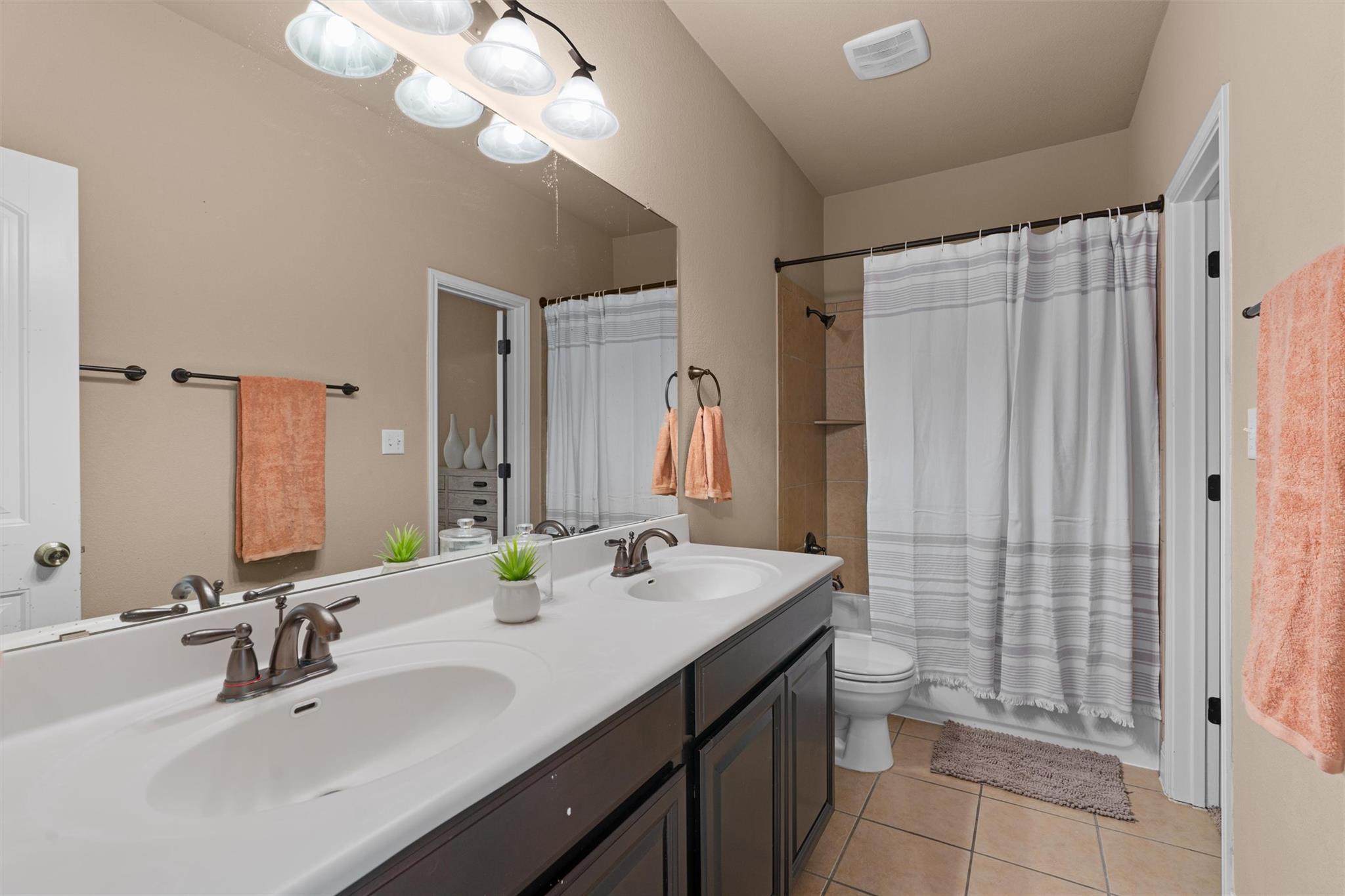 200 Lake Livingston Dr, Georgetown, TX 78628