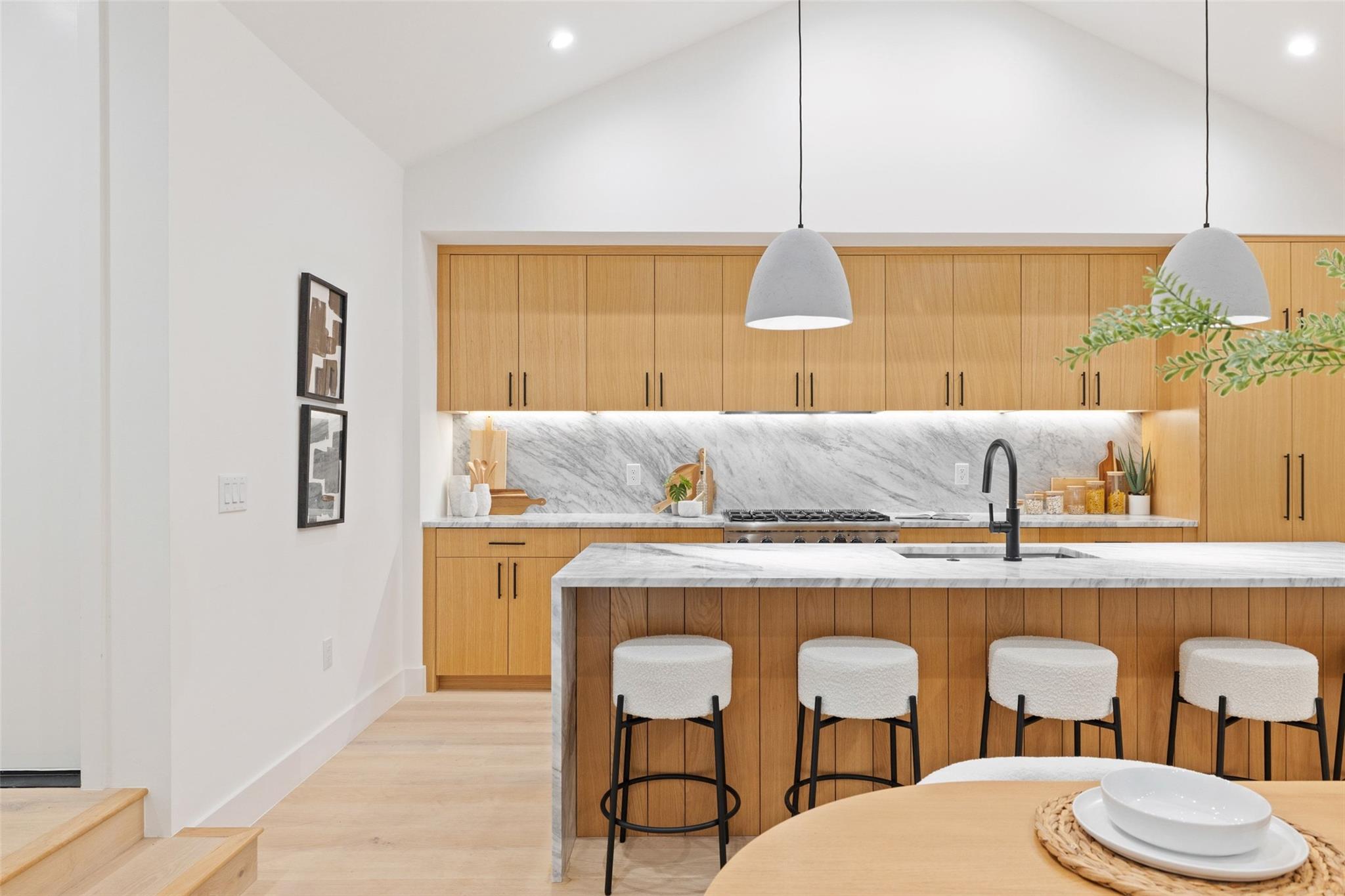 2611 Oak Crest Ave # B, Austin, TX 78704