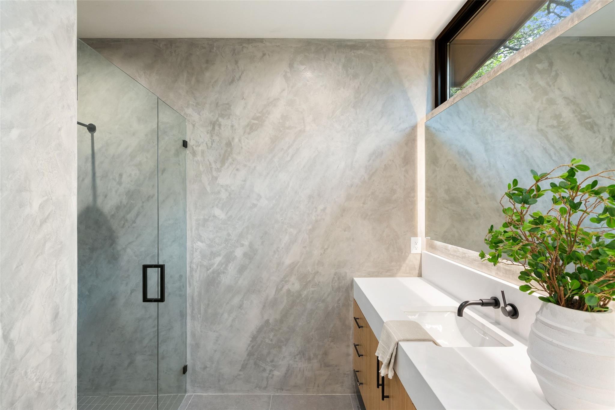 2611 Oak Crest Ave # B, Austin, TX 78704