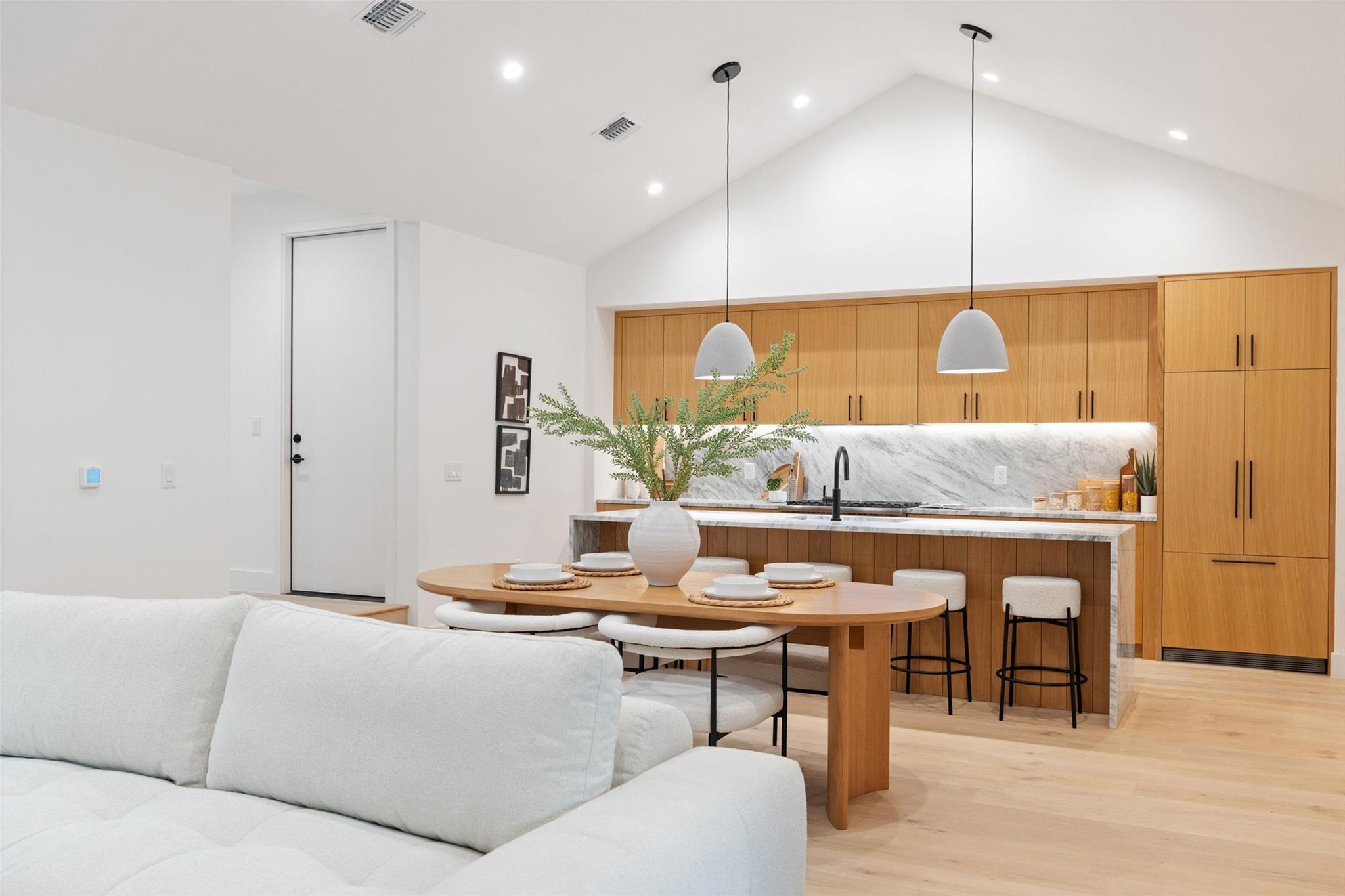 2611 Oak Crest Ave # B, Austin, TX 78704