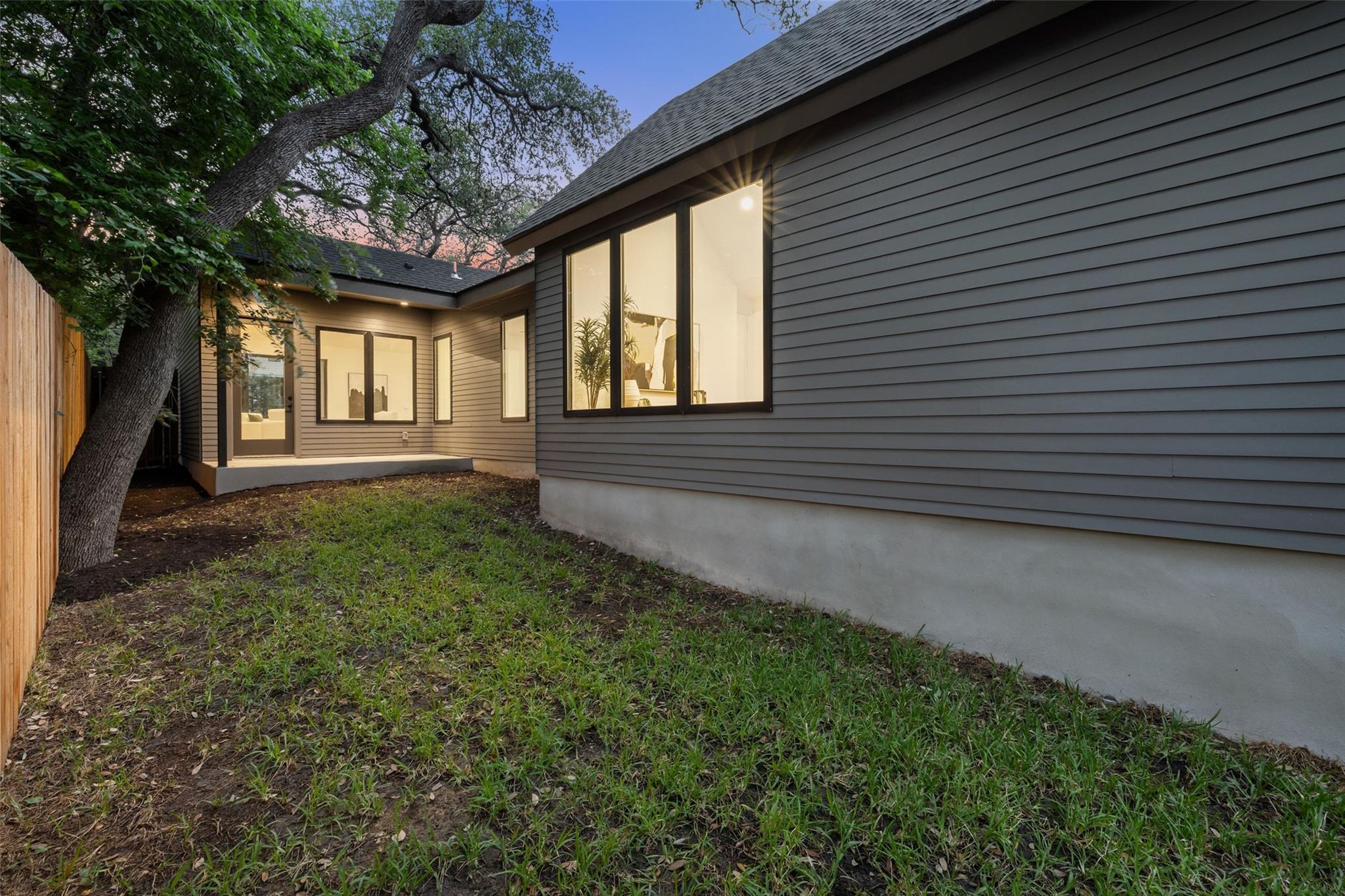 2611 Oak Crest Ave # B, Austin, TX 78704