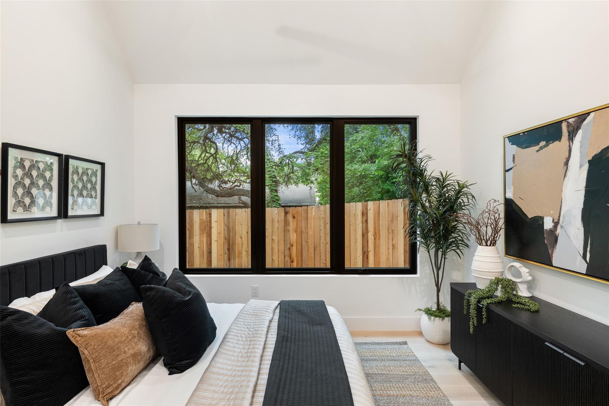 2611 Oak Crest Ave # B, Austin, TX 78704