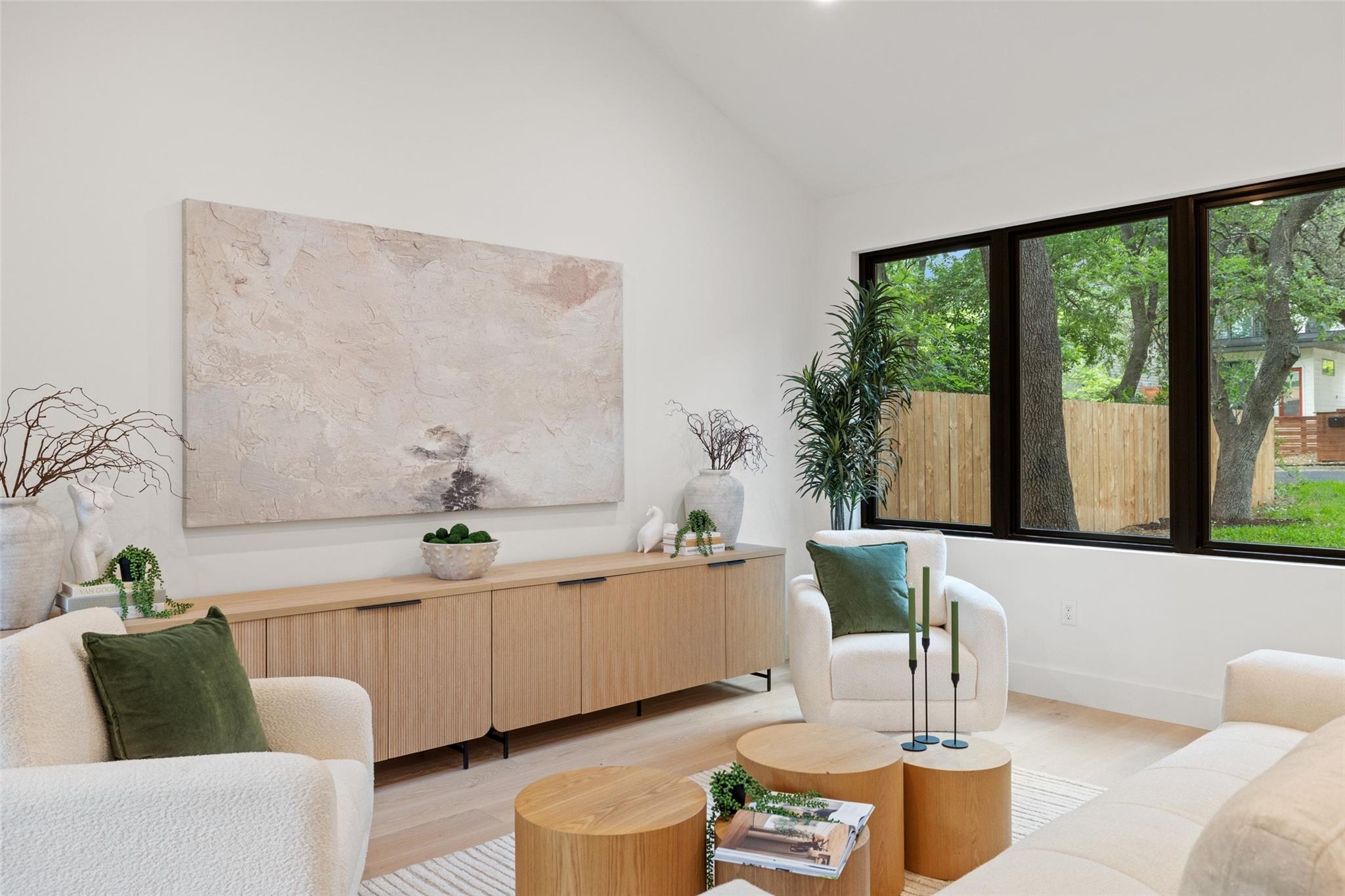 2611 Oak Crest Ave # B, Austin, TX 78704