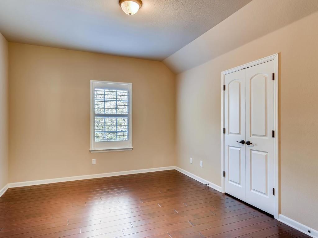 215 REVEILLE Rd, Austin, TX 78746