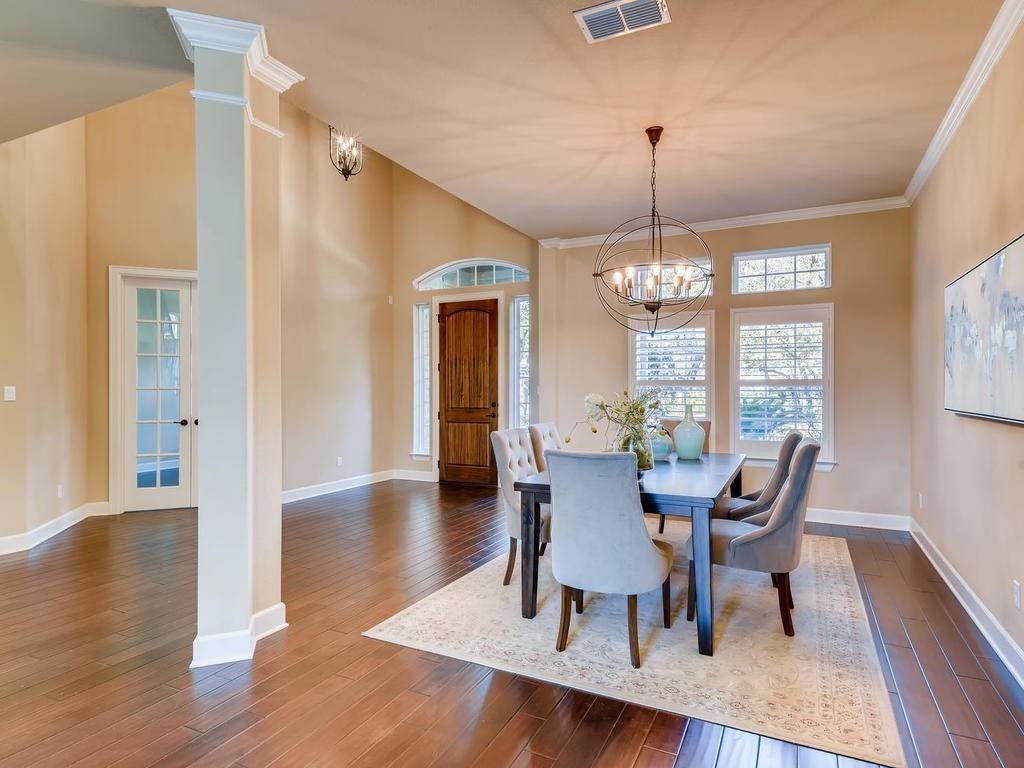 215 REVEILLE Rd, Austin, TX 78746