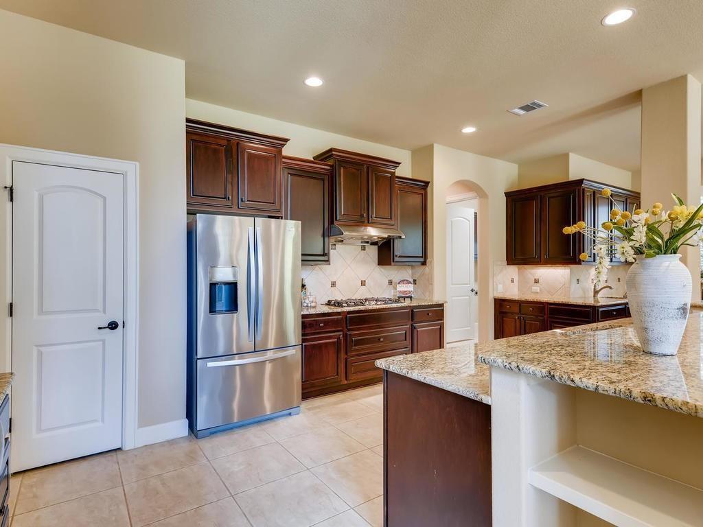 215 REVEILLE Rd, Austin, TX 78746