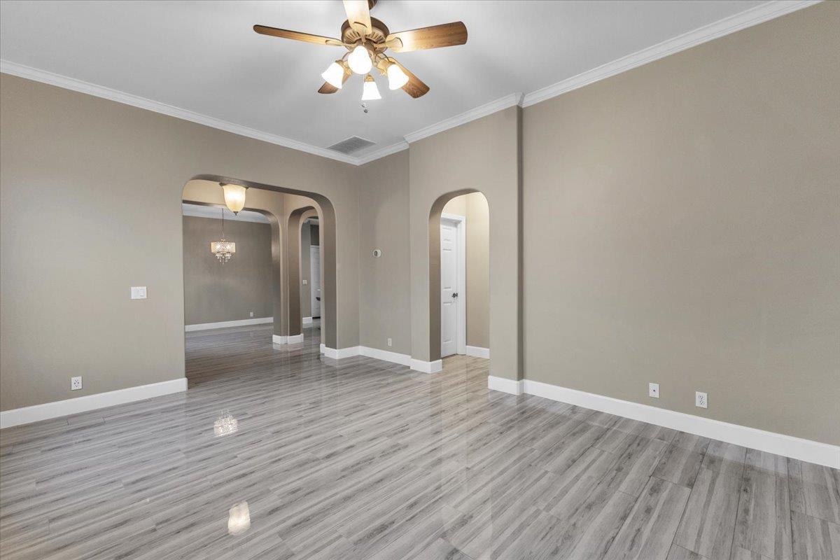 11558 Spicewood Pkwy # 18, Austin, TX 78750