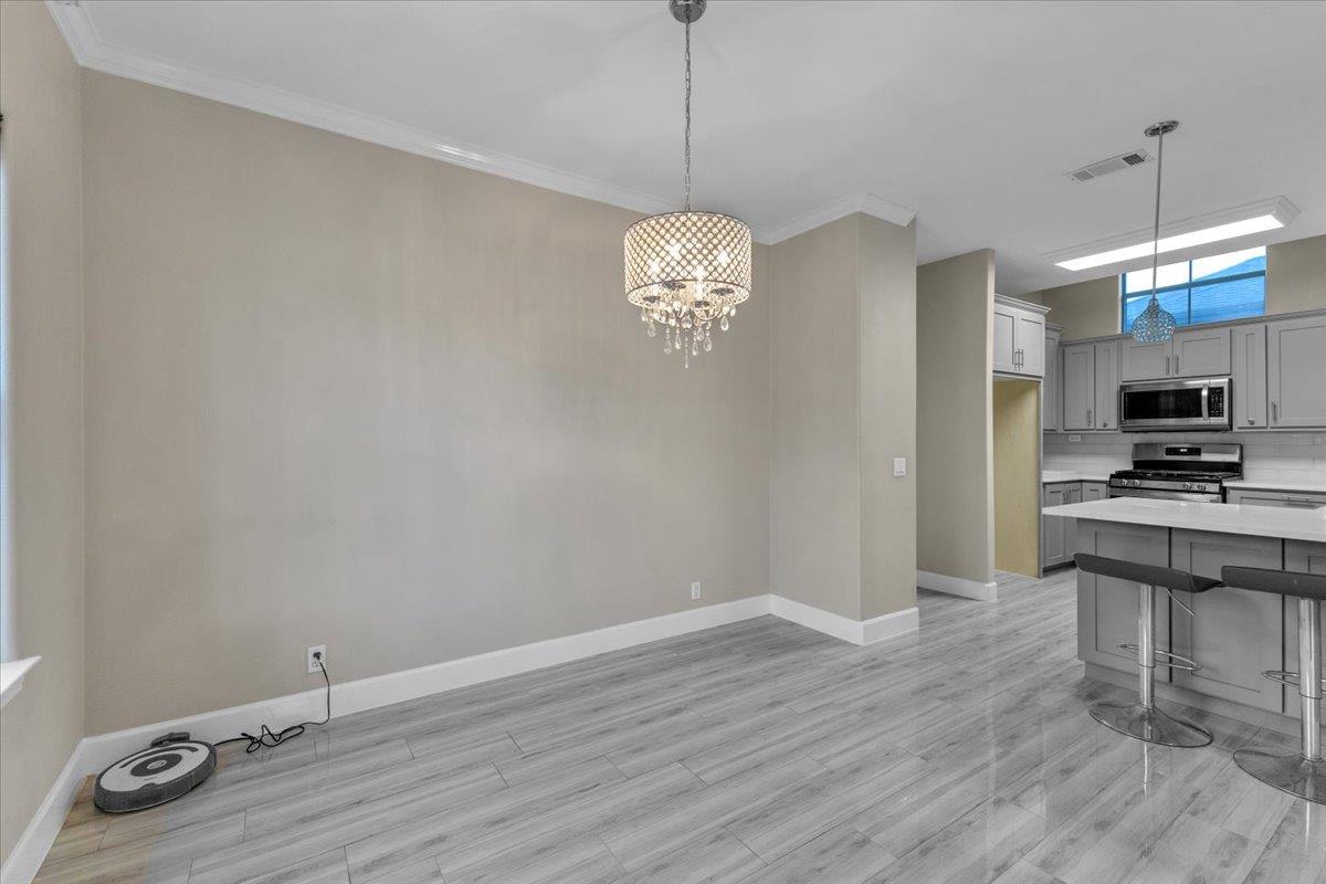 11558 Spicewood Pkwy # 18, Austin, TX 78750