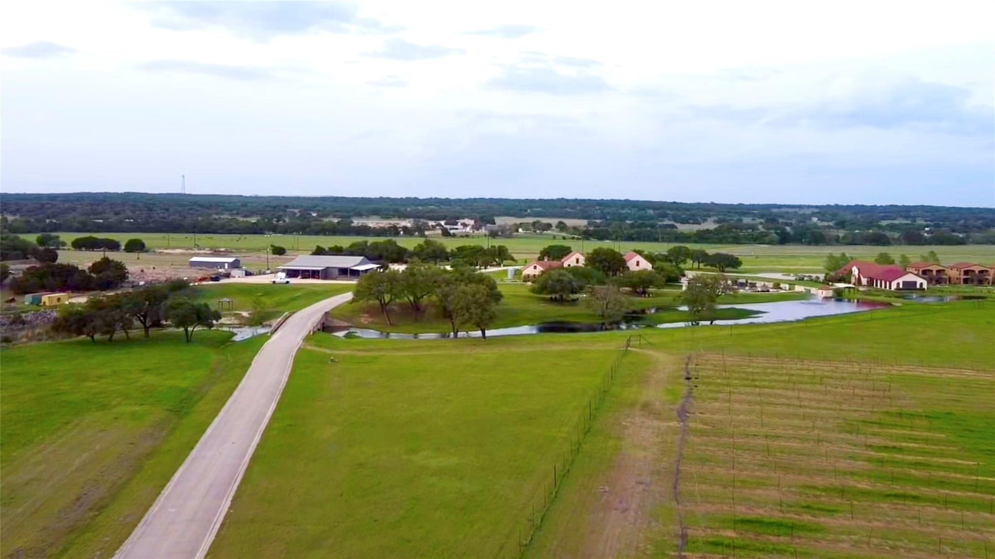 104 Strada Luca St, Florence, TX 76527