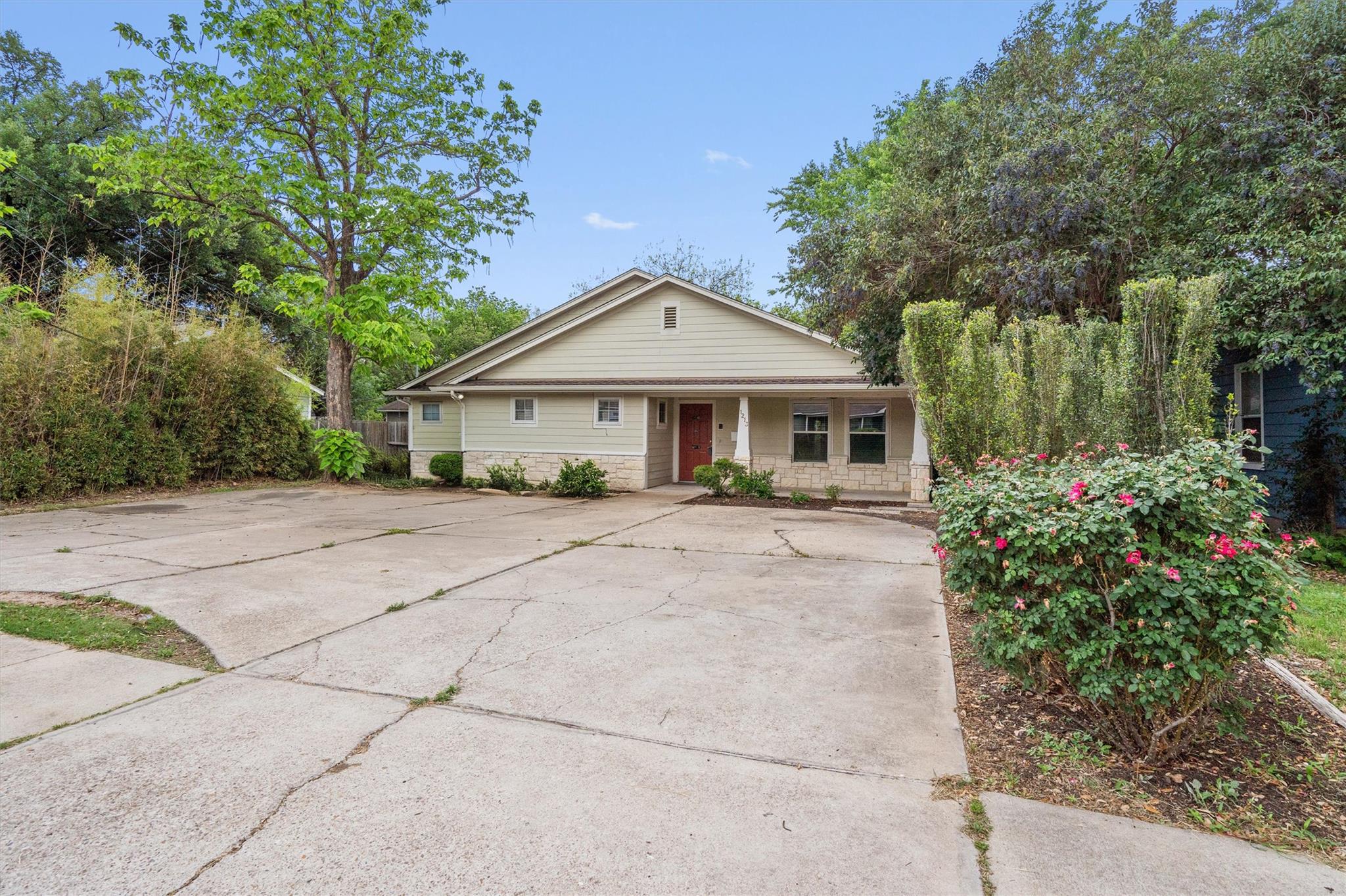 1213 Justin Ln, Austin, TX 78757