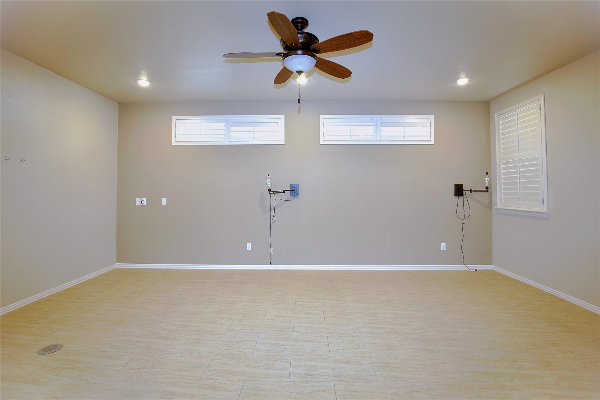 2002 Singing Hls, Leander, TX 78641