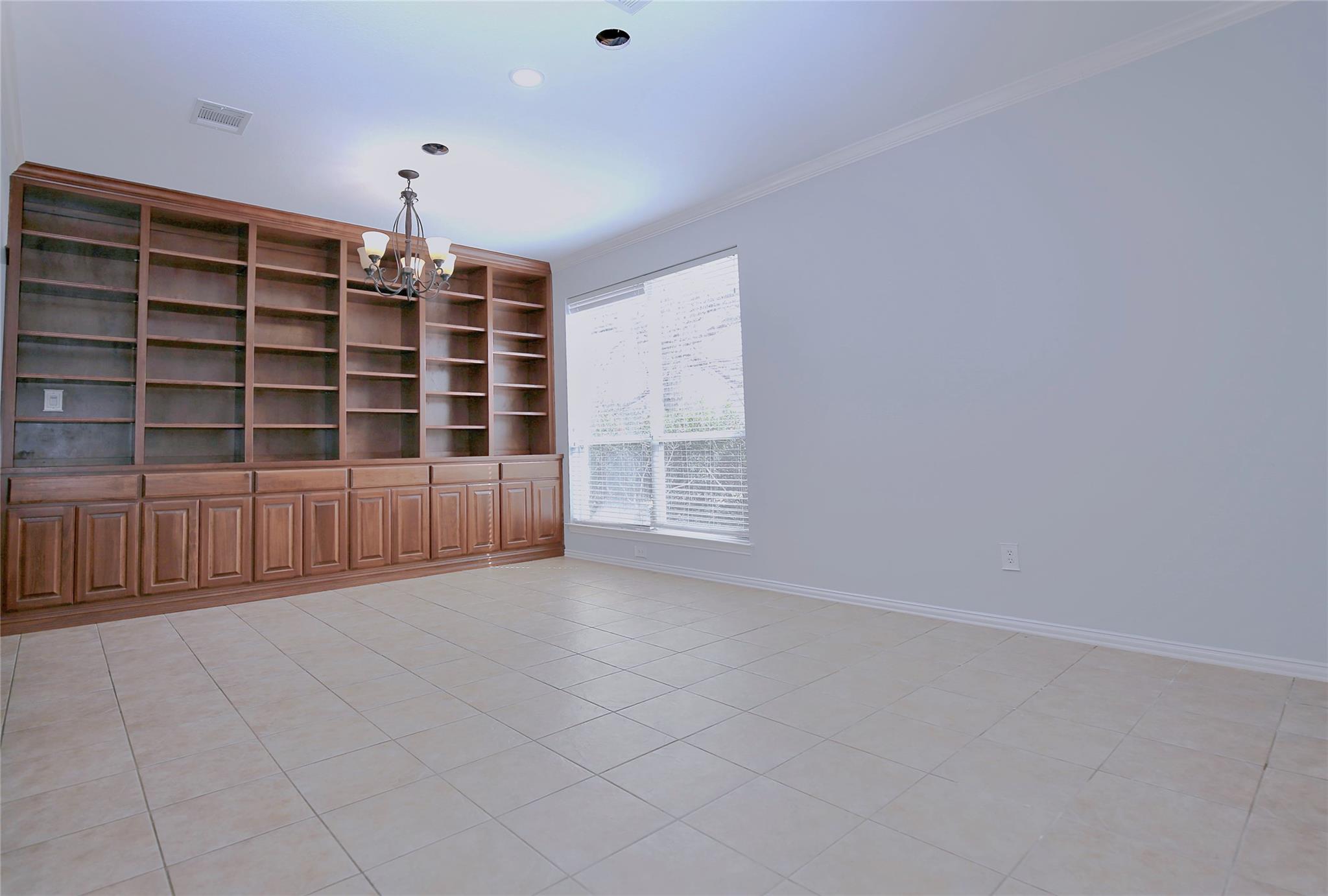 2002 Singing Hls, Leander, TX 78641