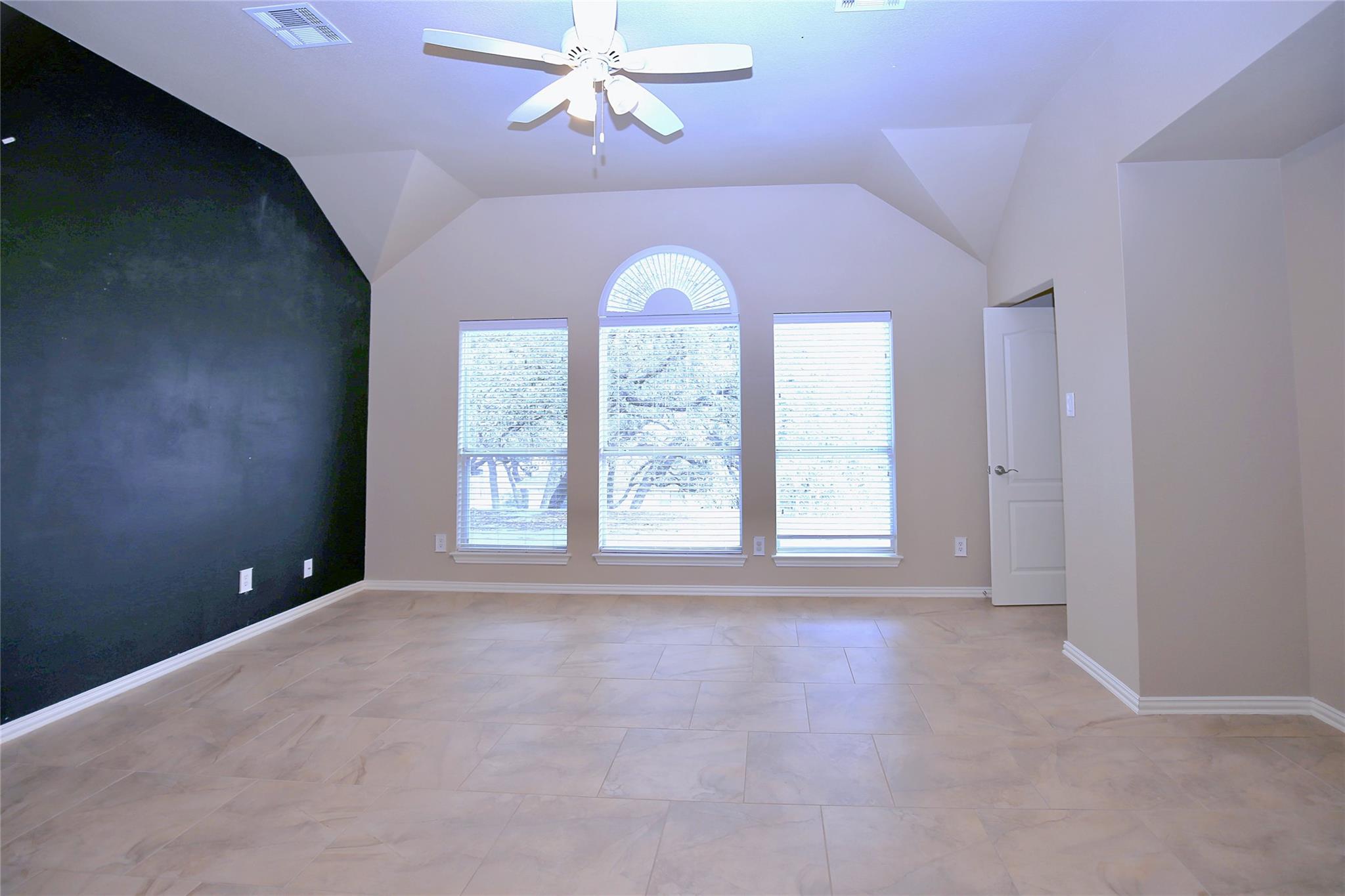 2002 Singing Hls, Leander, TX 78641