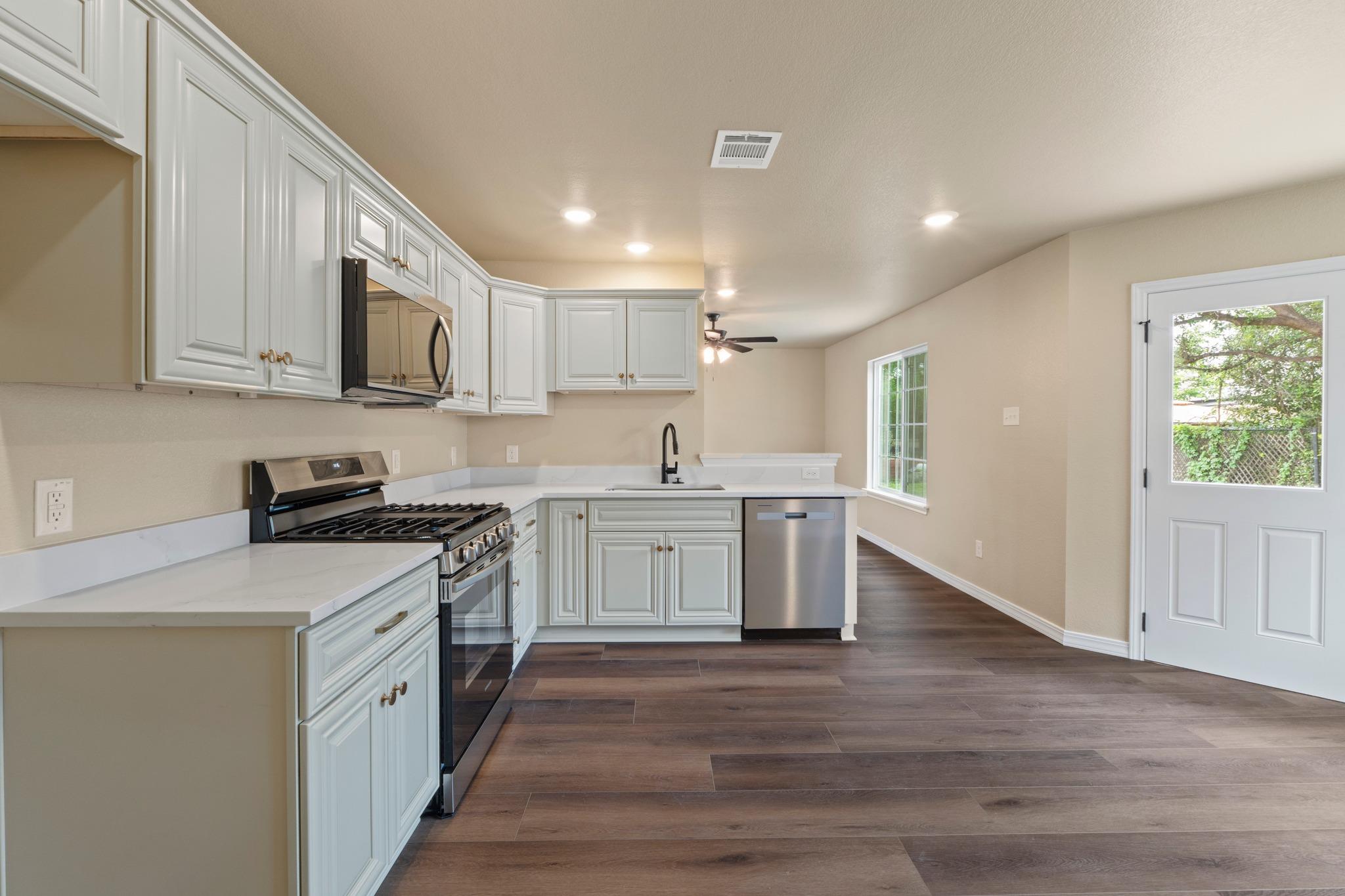 2600 Hill Street Cv, Round Rock, TX 78664