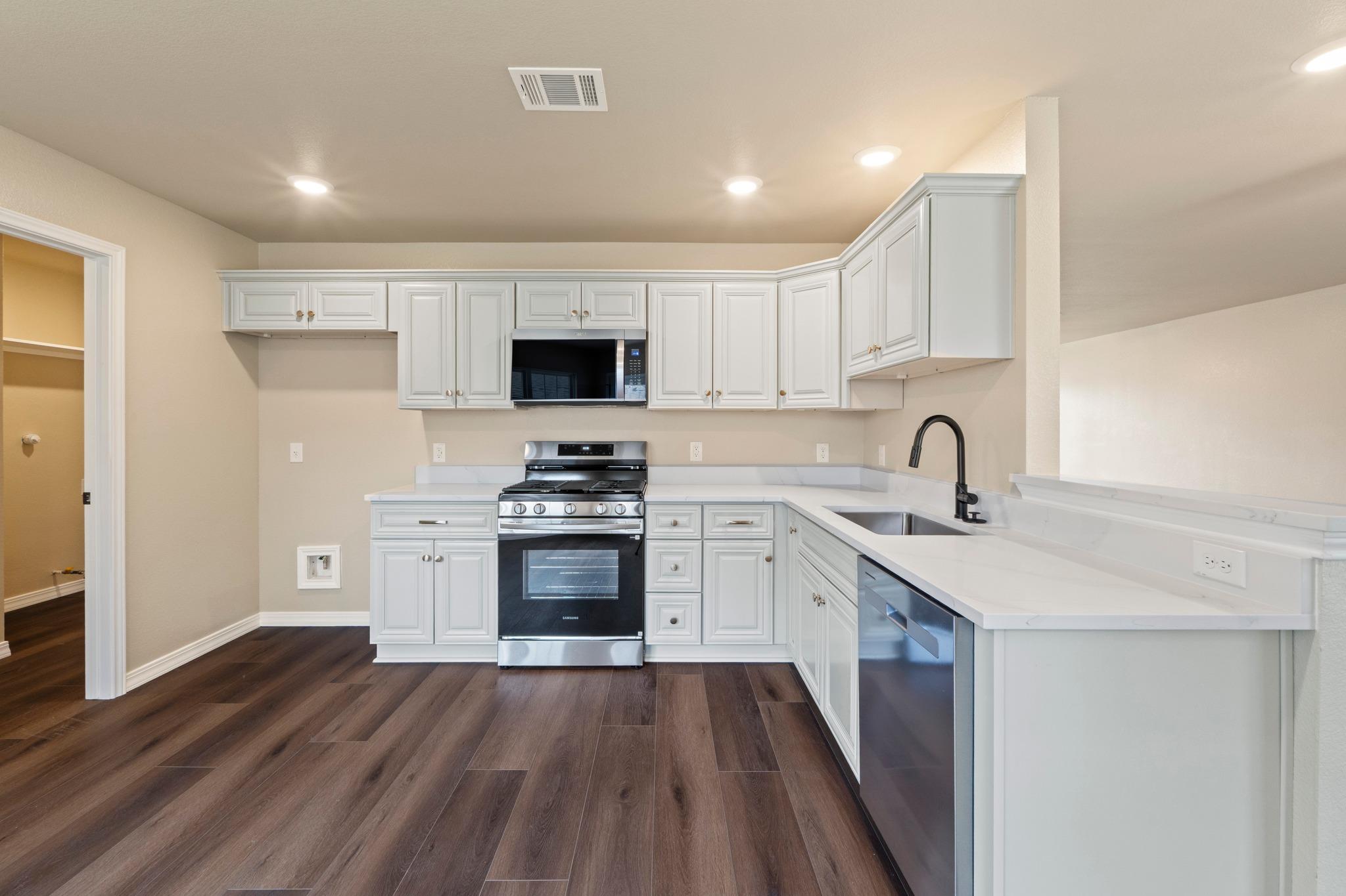 2600 Hill Street Cv, Round Rock, TX 78664