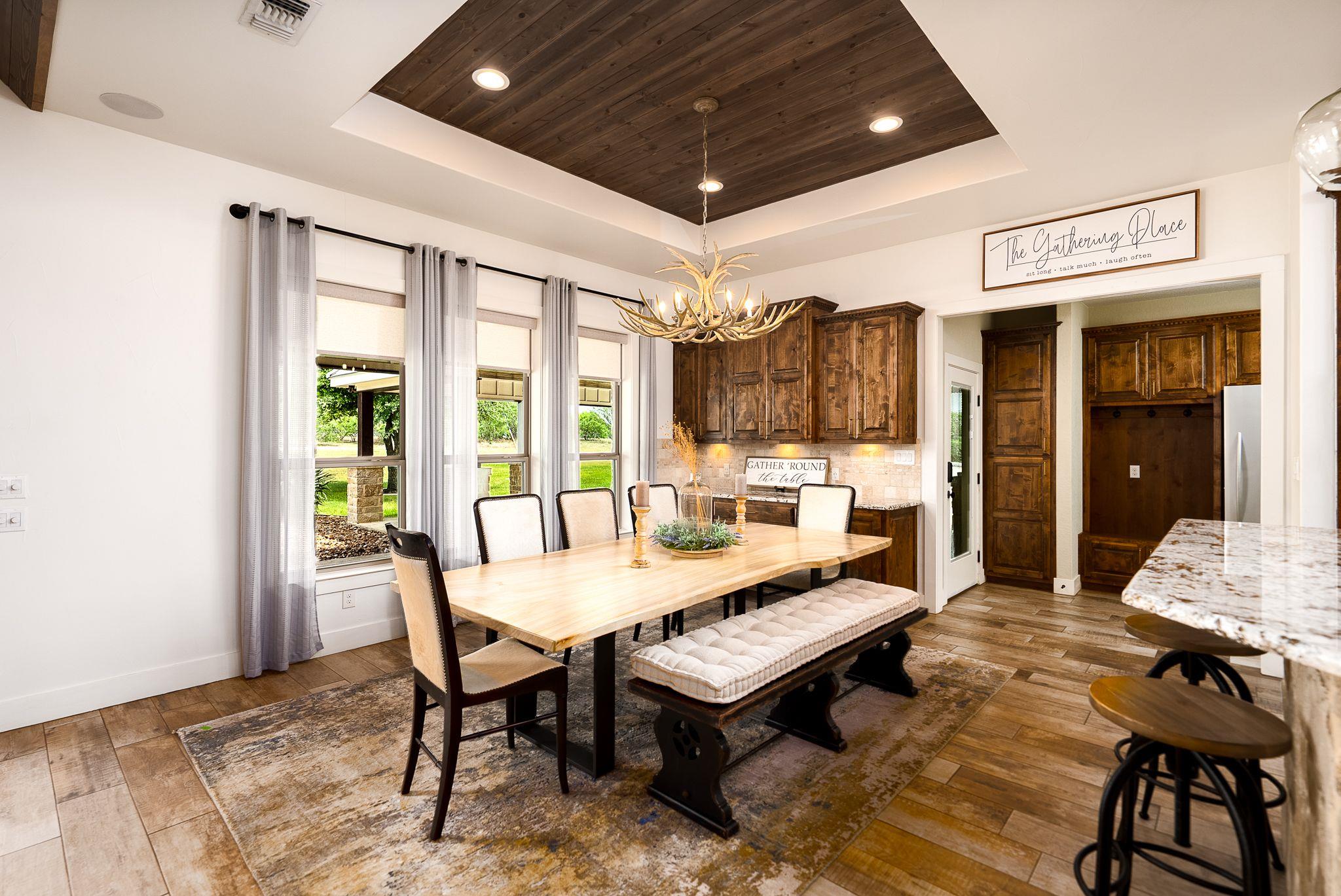 1980 County Road 361, La Vernia, TX 78121