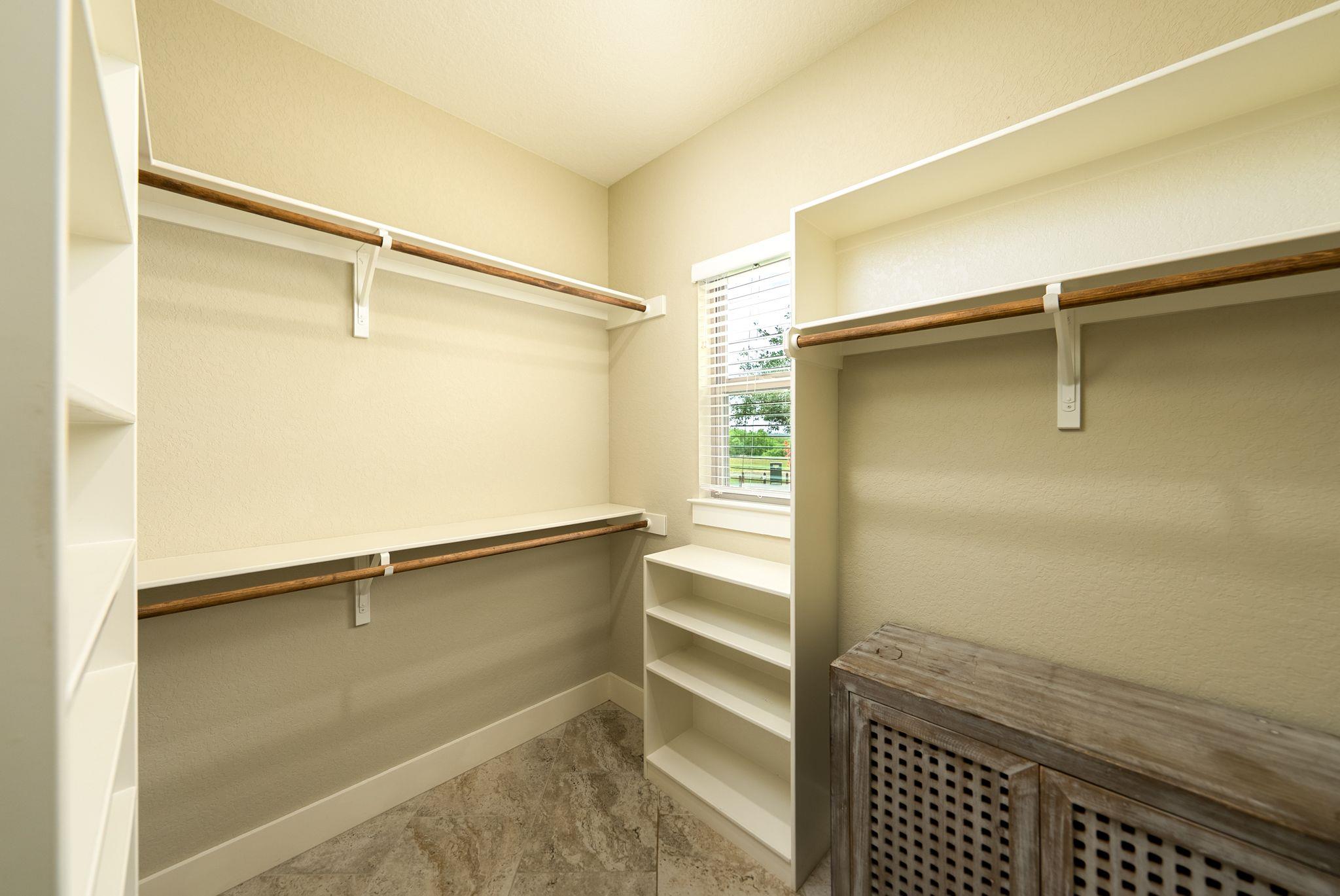 1980 County Road 361, La Vernia, TX 78121