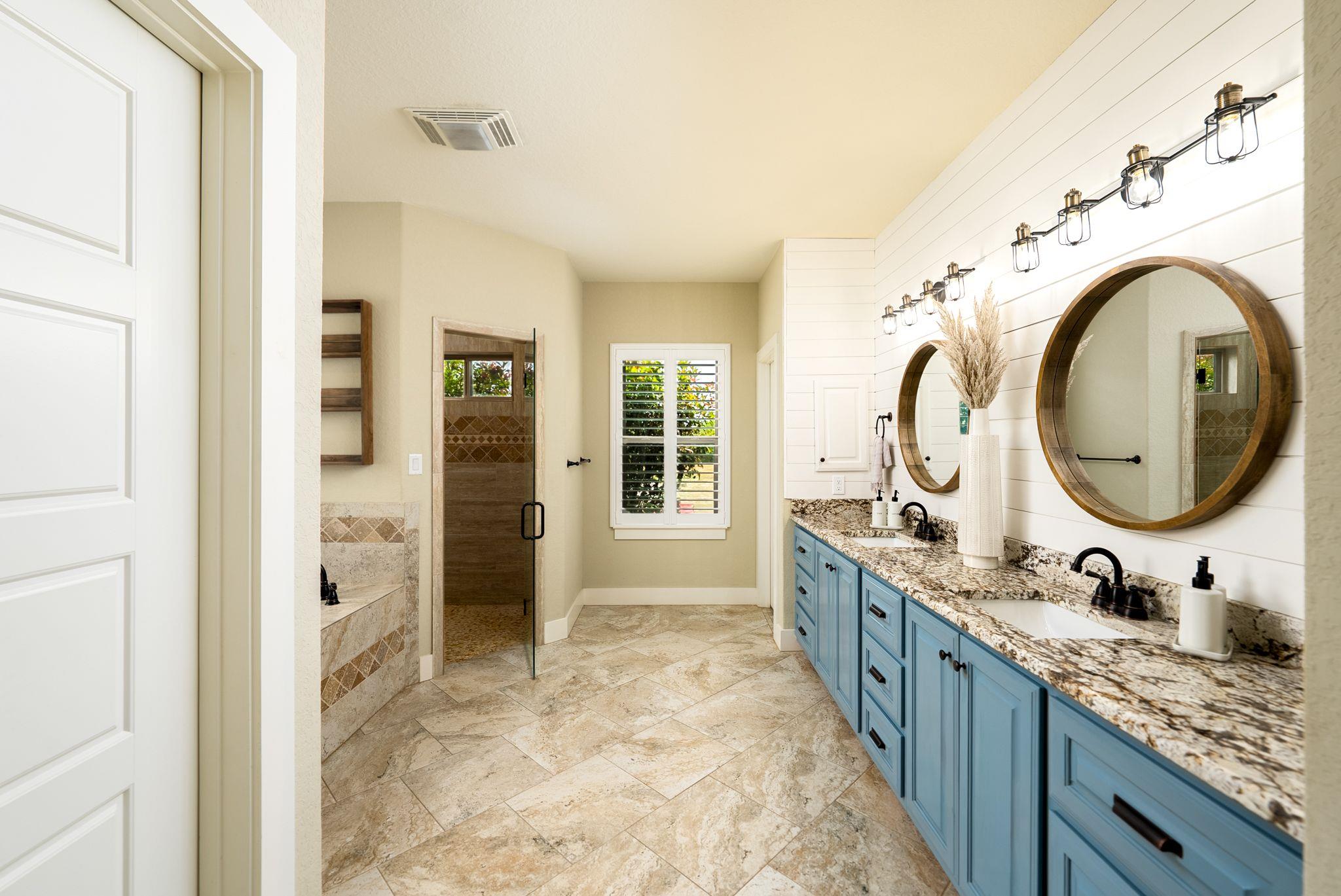 1980 County Road 361, La Vernia, TX 78121