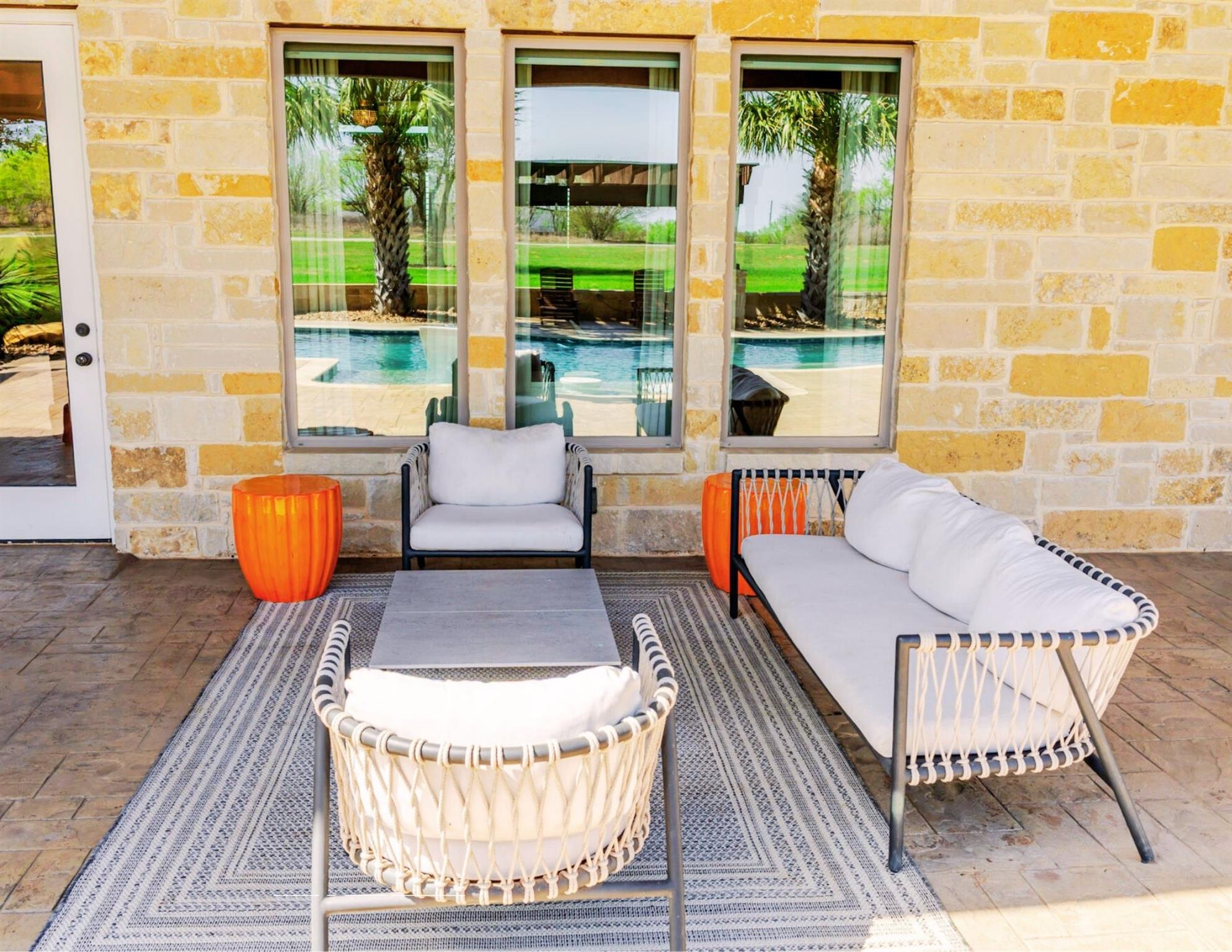 1980 County Road 361, La Vernia, TX 78121