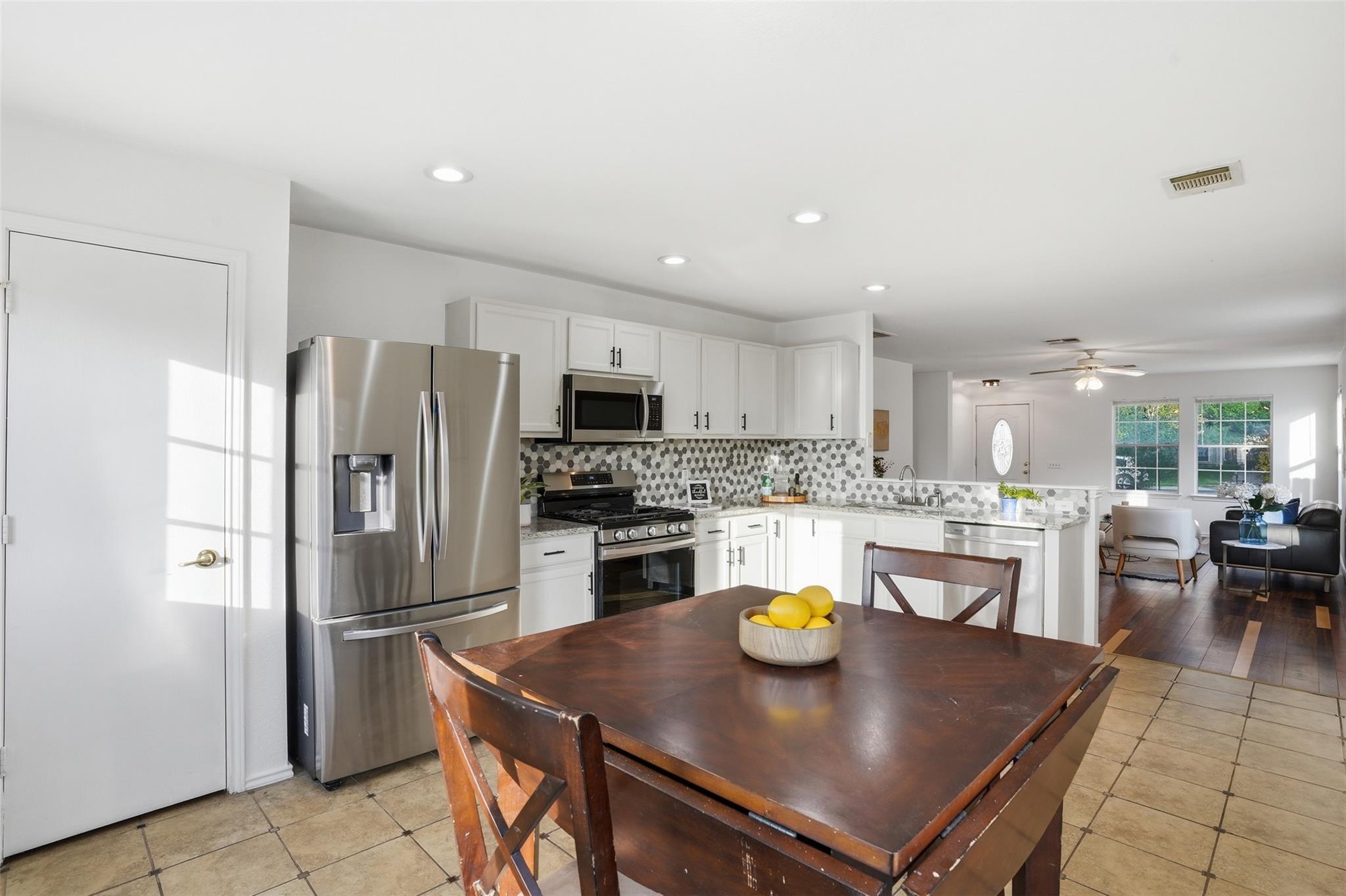 13525 Briarcreek Loop, Manor, TX 78653