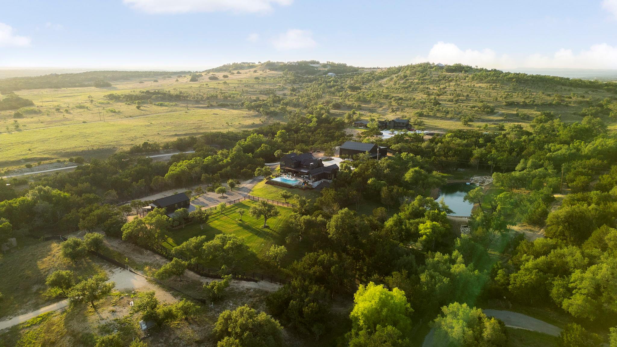475 Happy Trl, Dripping Springs, TX 78620
