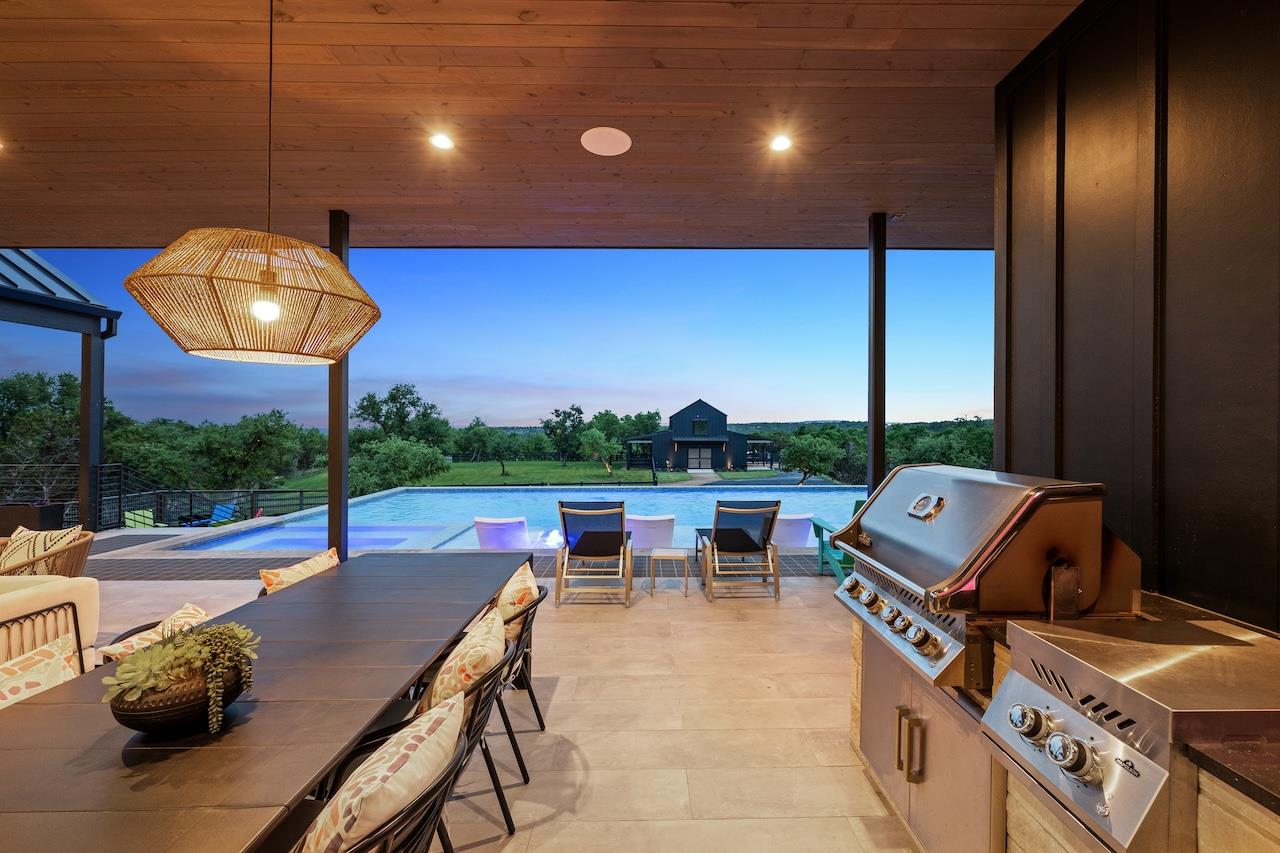 475 Happy Trl, Dripping Springs, TX 78620