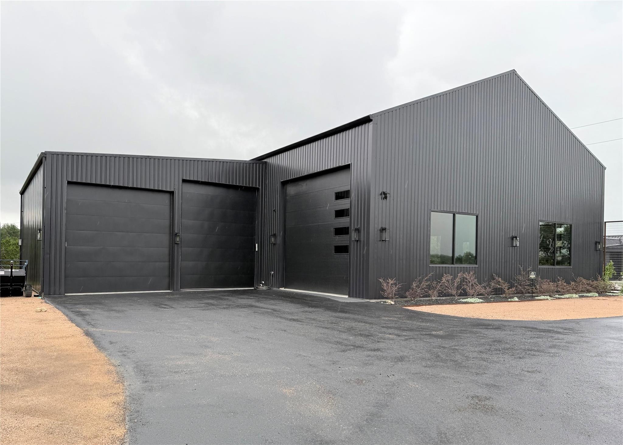 475 Happy Trl, Dripping Springs, TX 78620