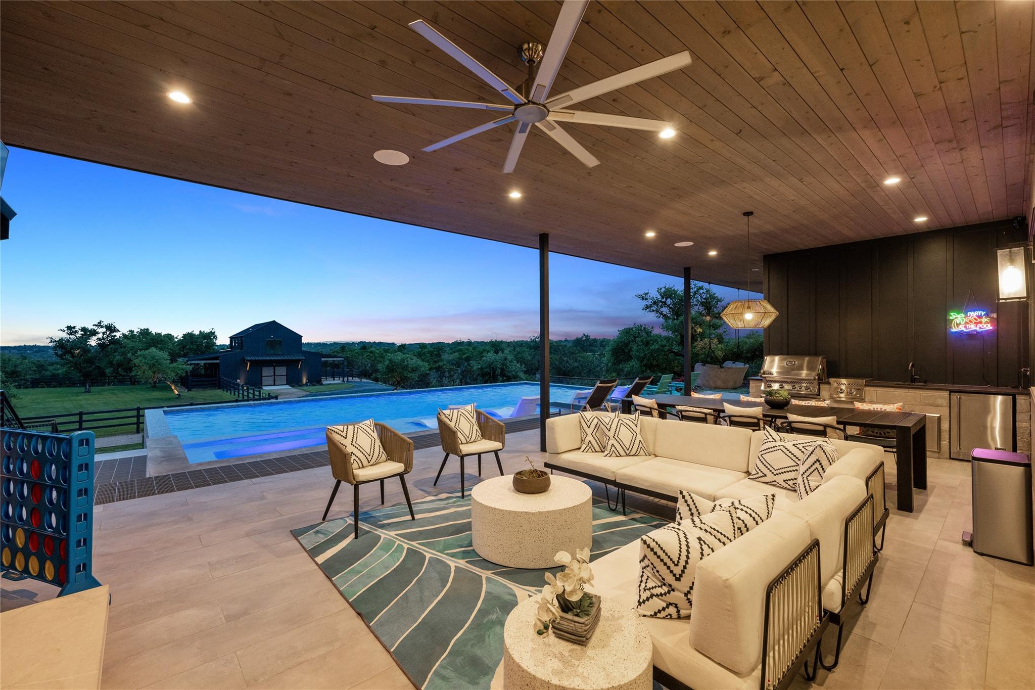 475 Happy Trl, Dripping Springs, TX 78620