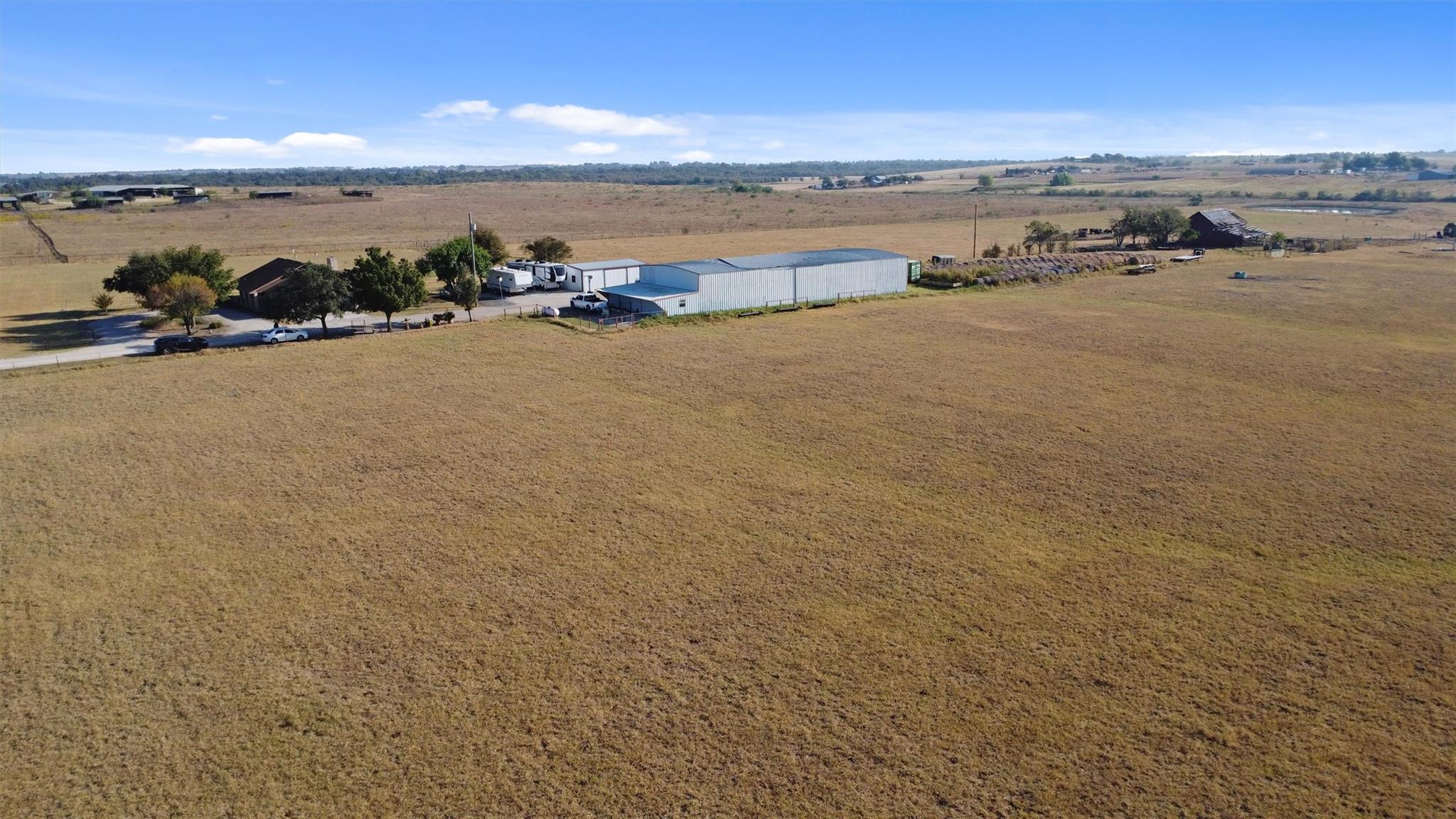 19919 Fm 973 Rd N, Coupland, TX 78615