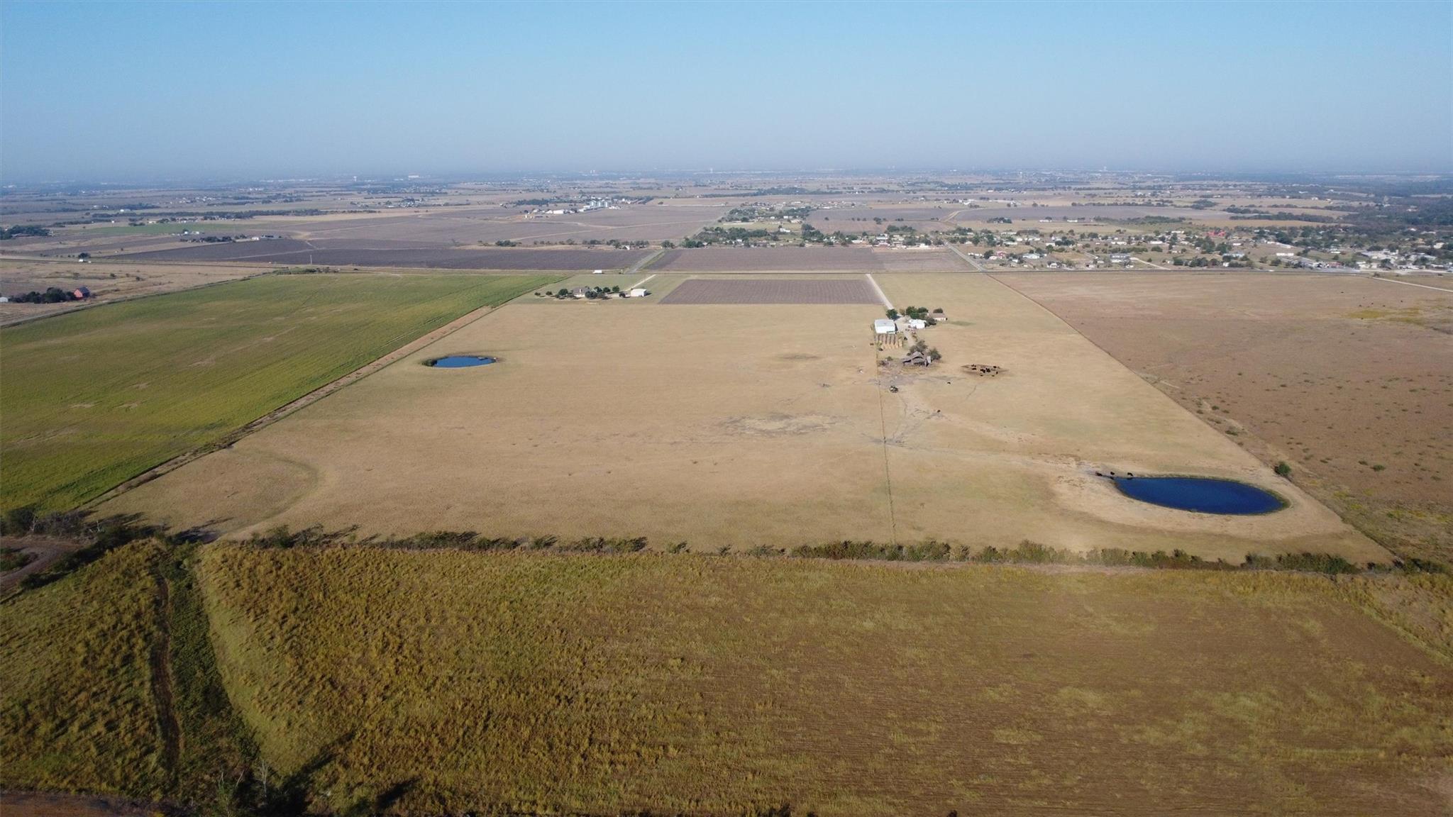 19919 Fm 973 Rd N, Coupland, TX 78615