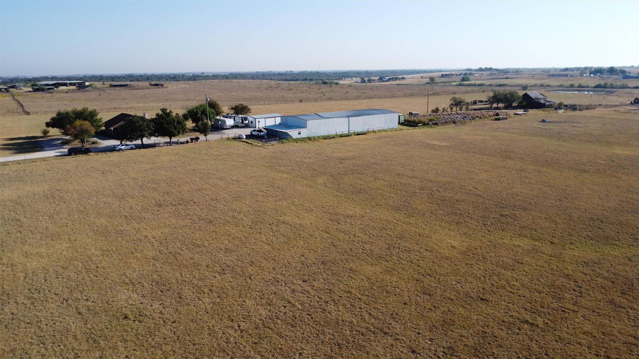 19919 Fm 973 Rd N, Coupland, TX 78615