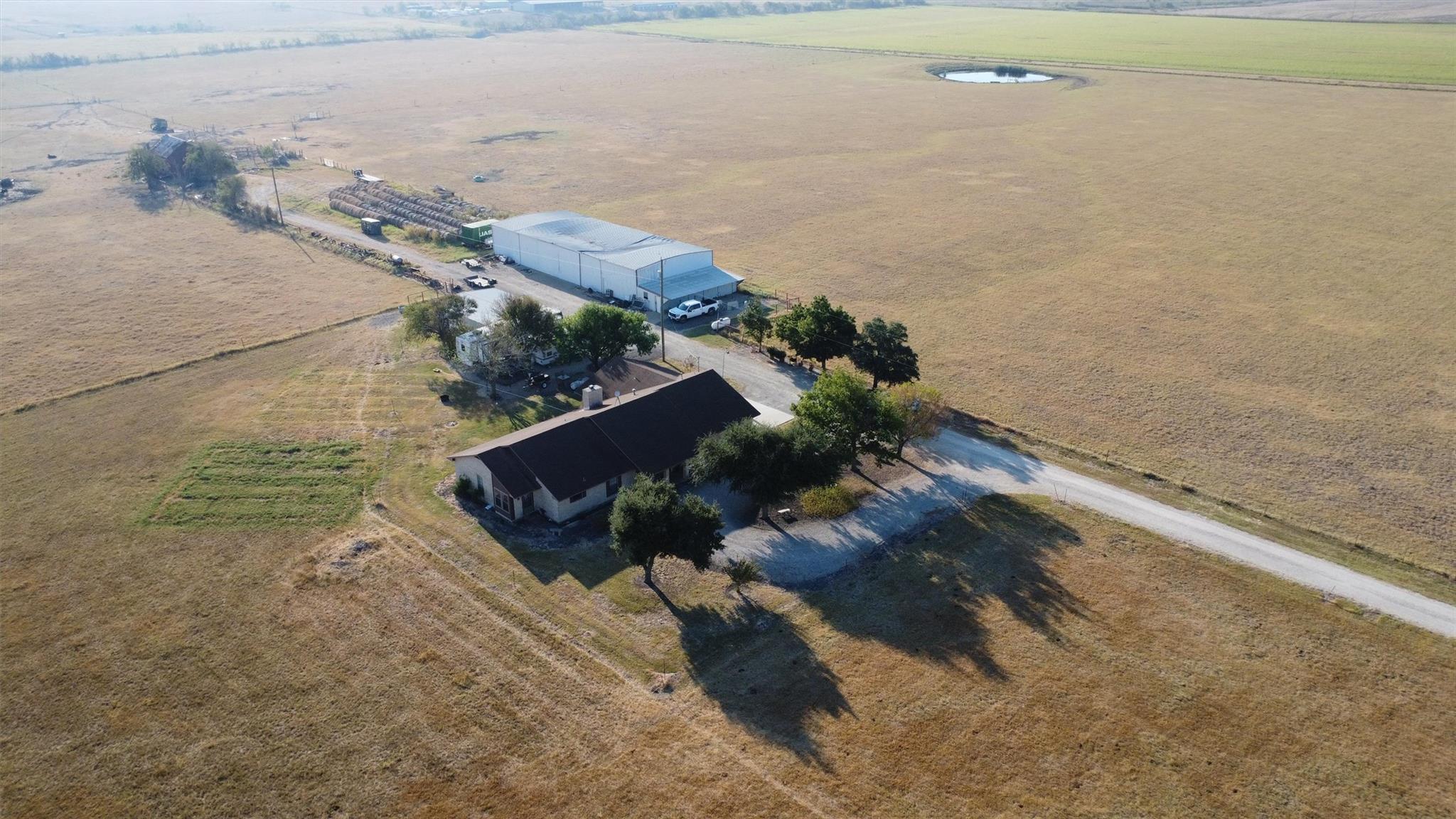 19919 Fm 973 Rd N, Coupland, TX 78615