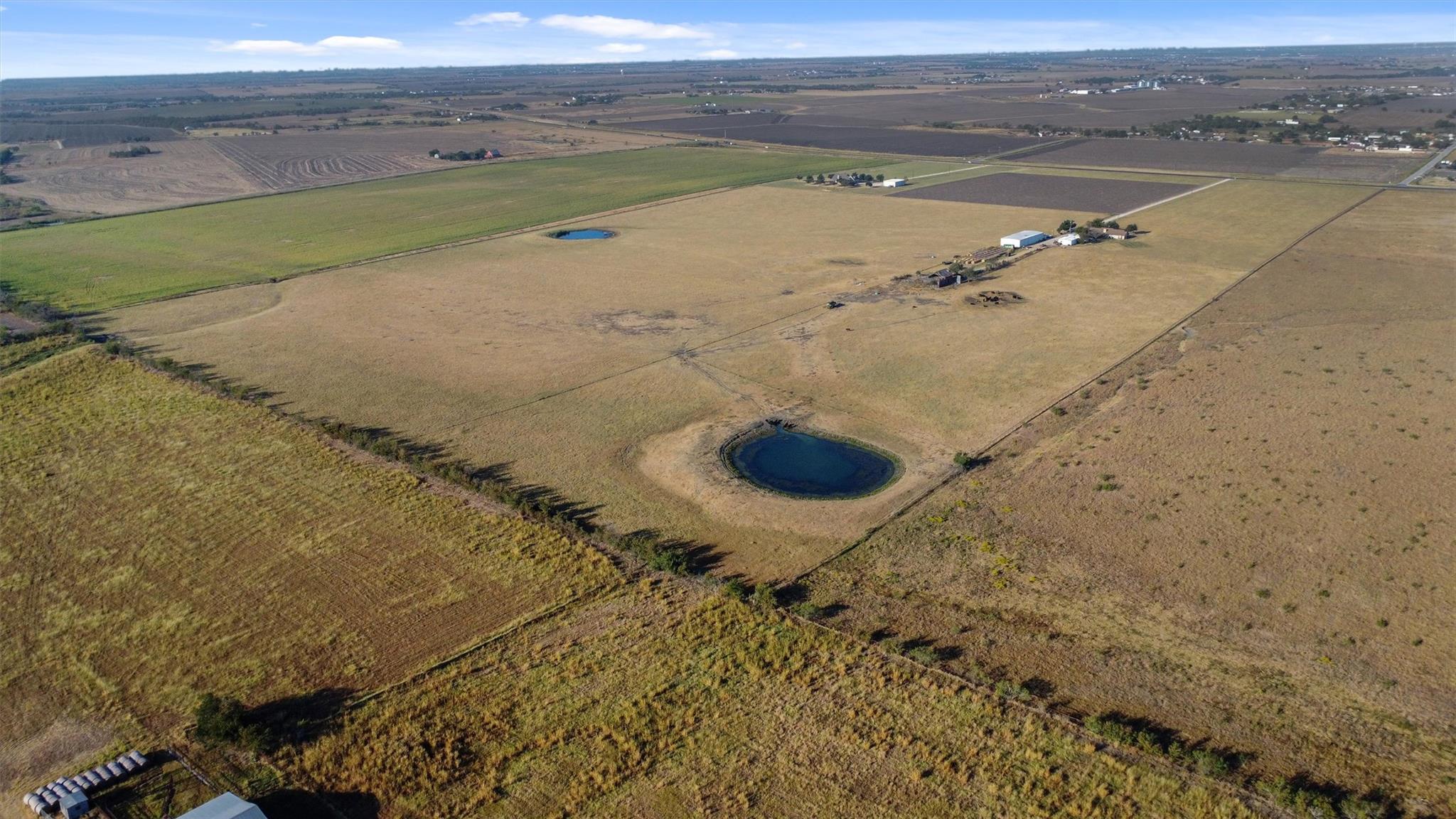 19919 Fm 973 Rd N, Coupland, TX 78615