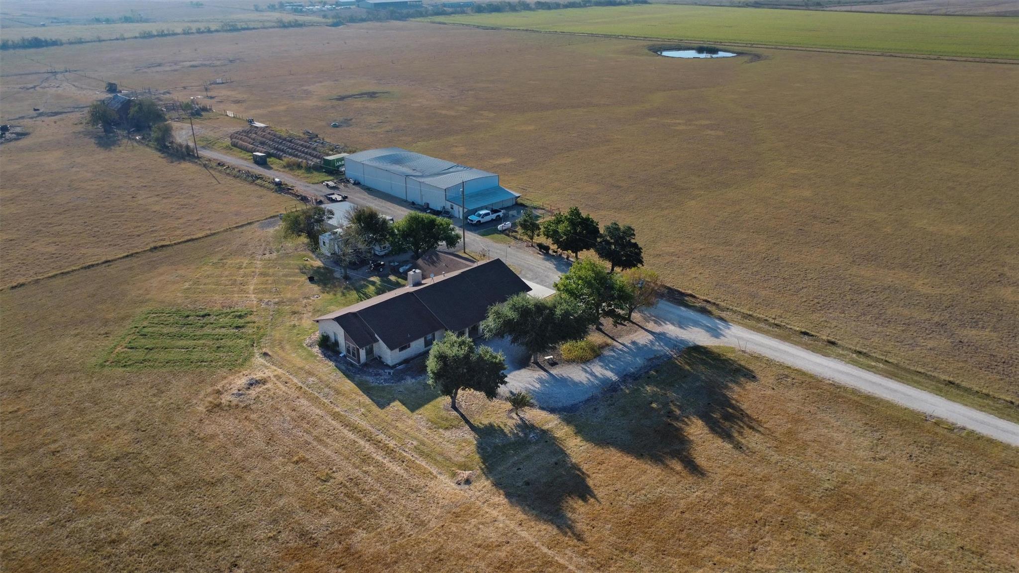 19919 Fm 973 Rd N, Coupland, TX 78615