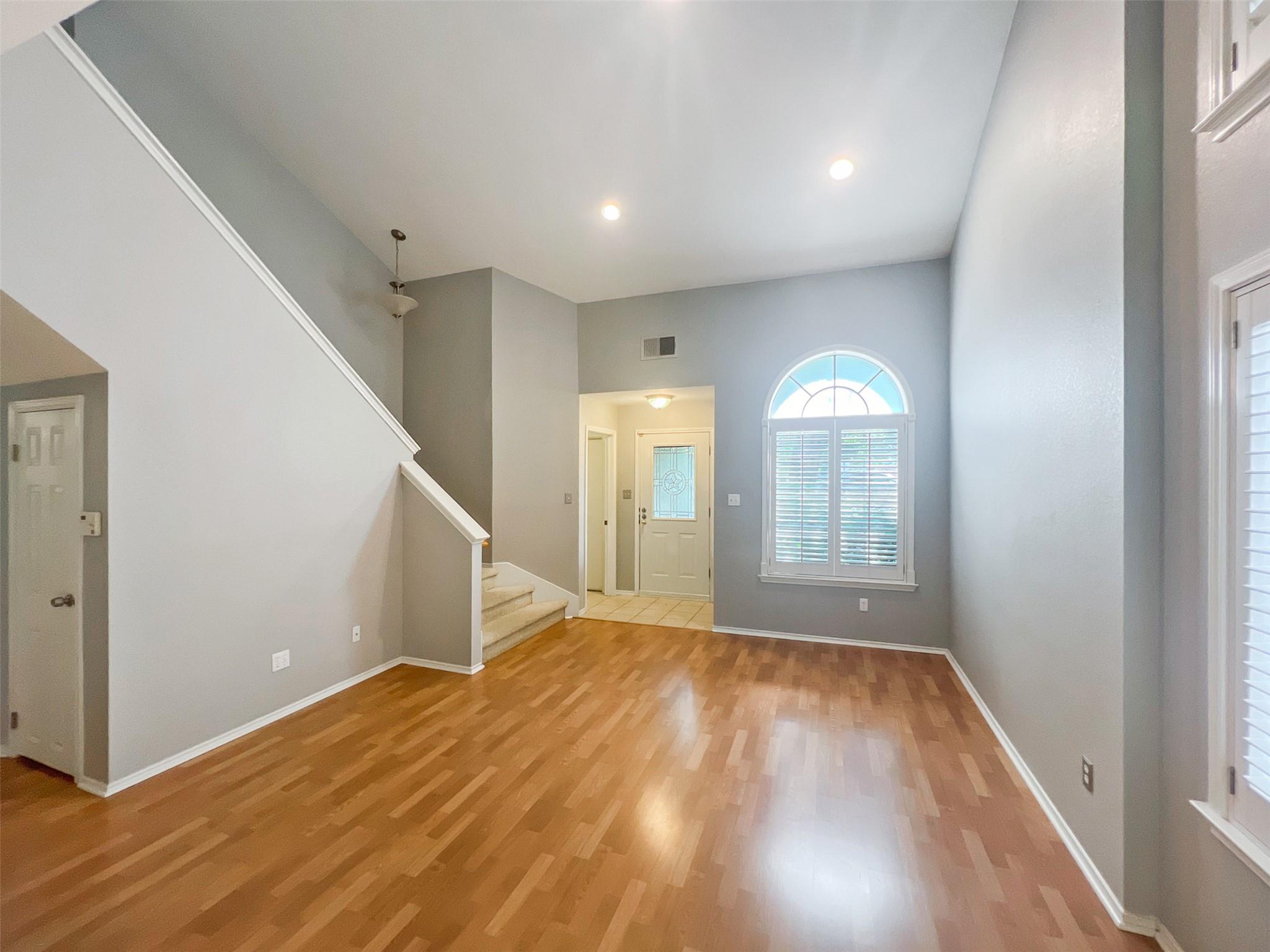 7521 Peabody Dr, Austin, TX 78729