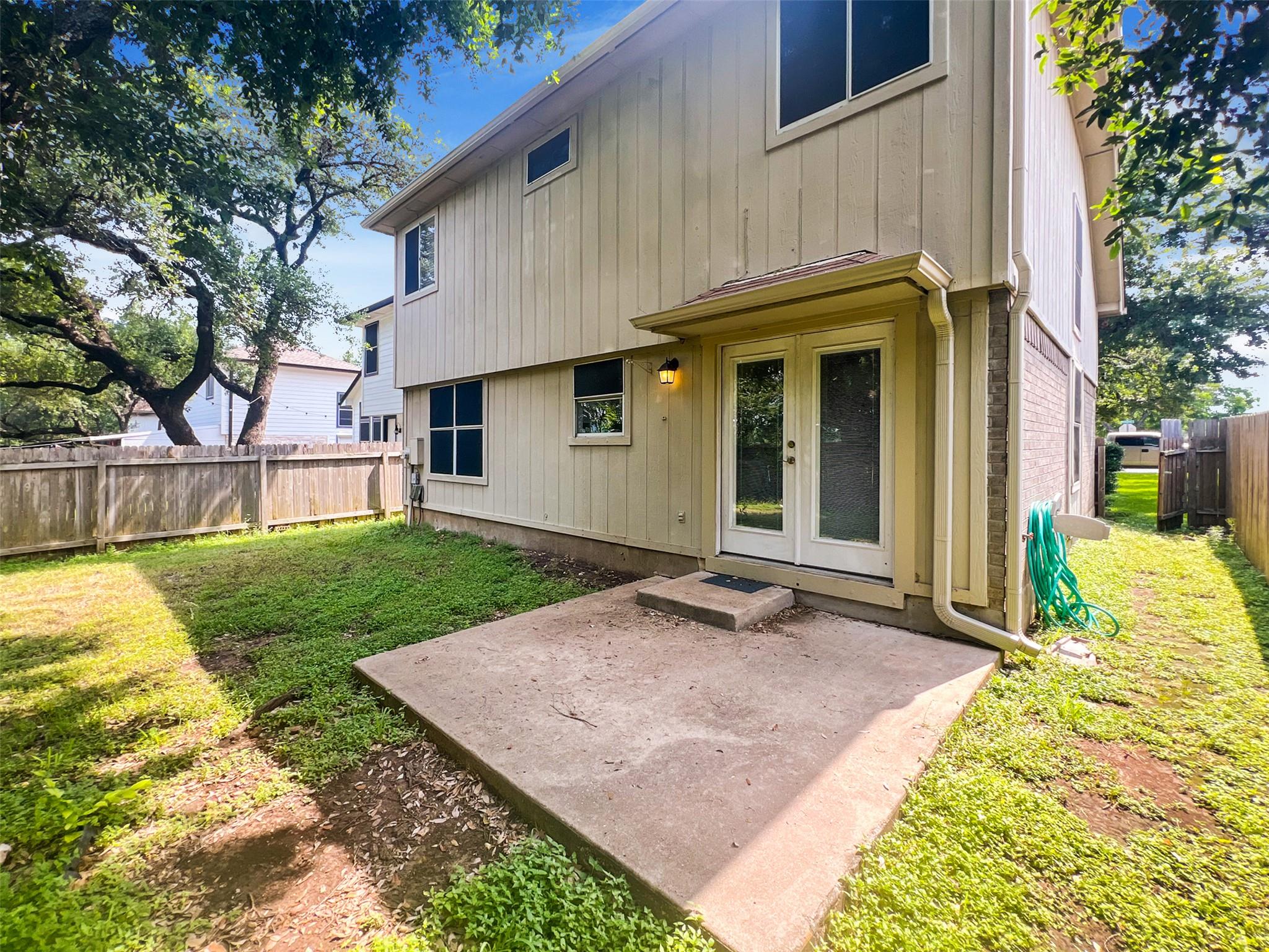 7521 Peabody Dr, Austin, TX 78729
