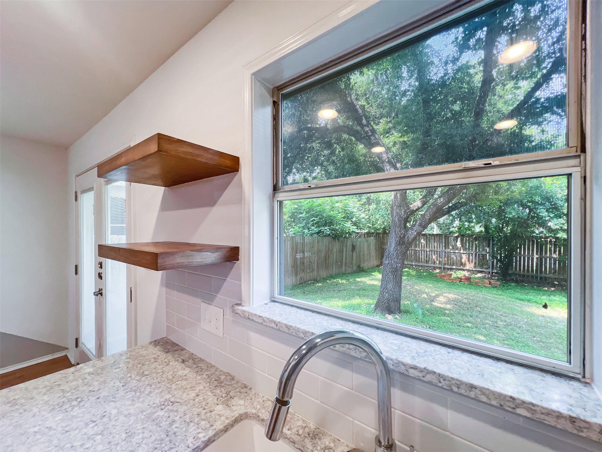 7521 Peabody Dr, Austin, TX 78729