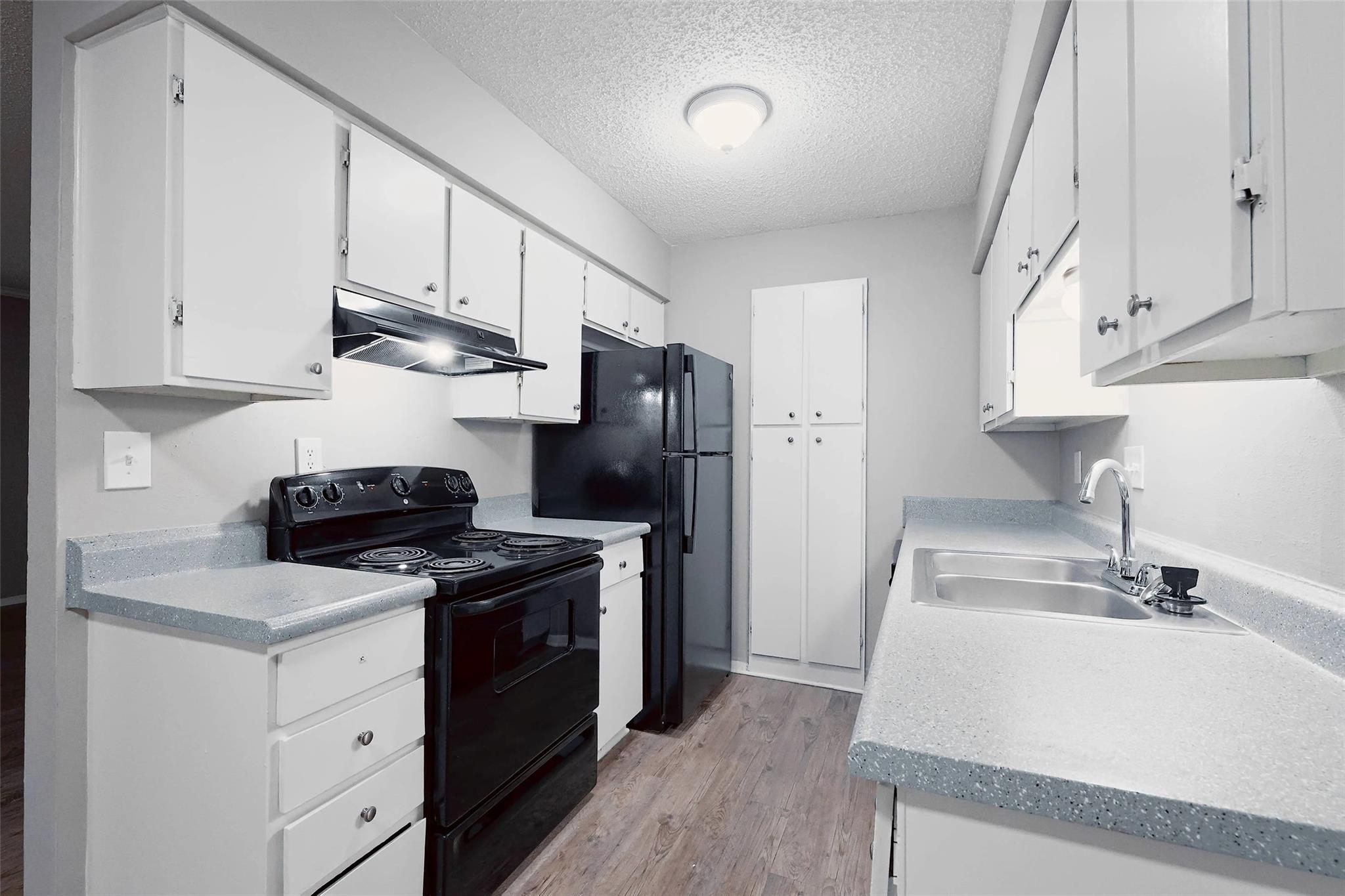 8100 N Mopac Expy # 01-201, Austin, TX 78759