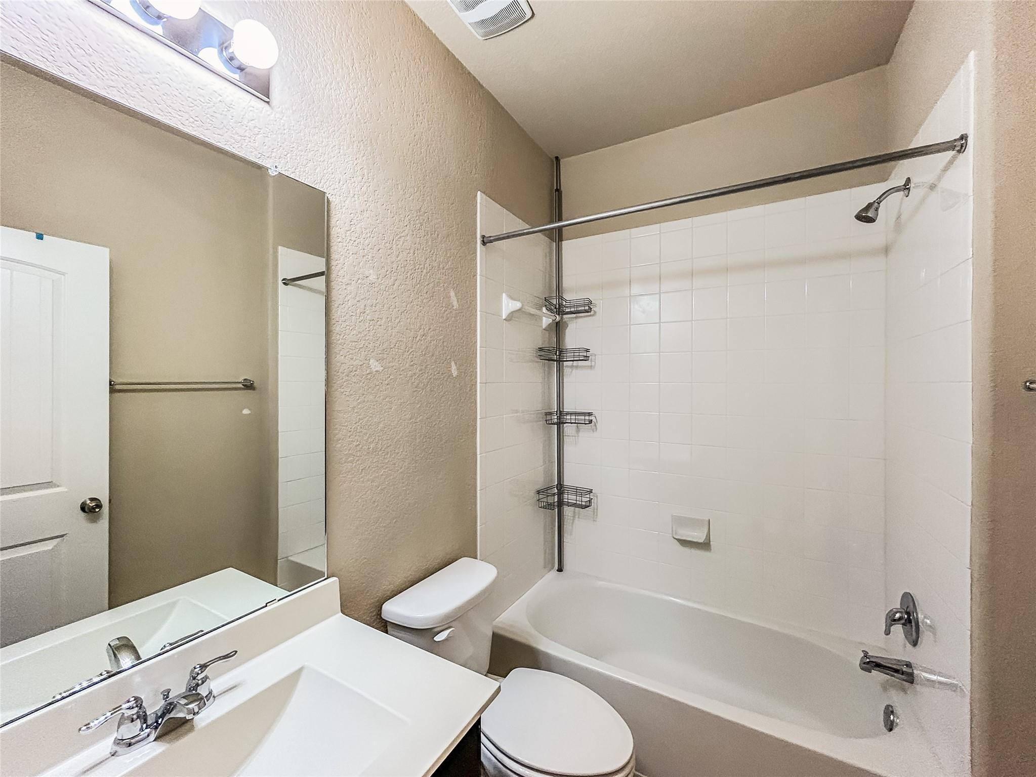 2880 Donnell Dr # 3302, Round Rock, TX 78664