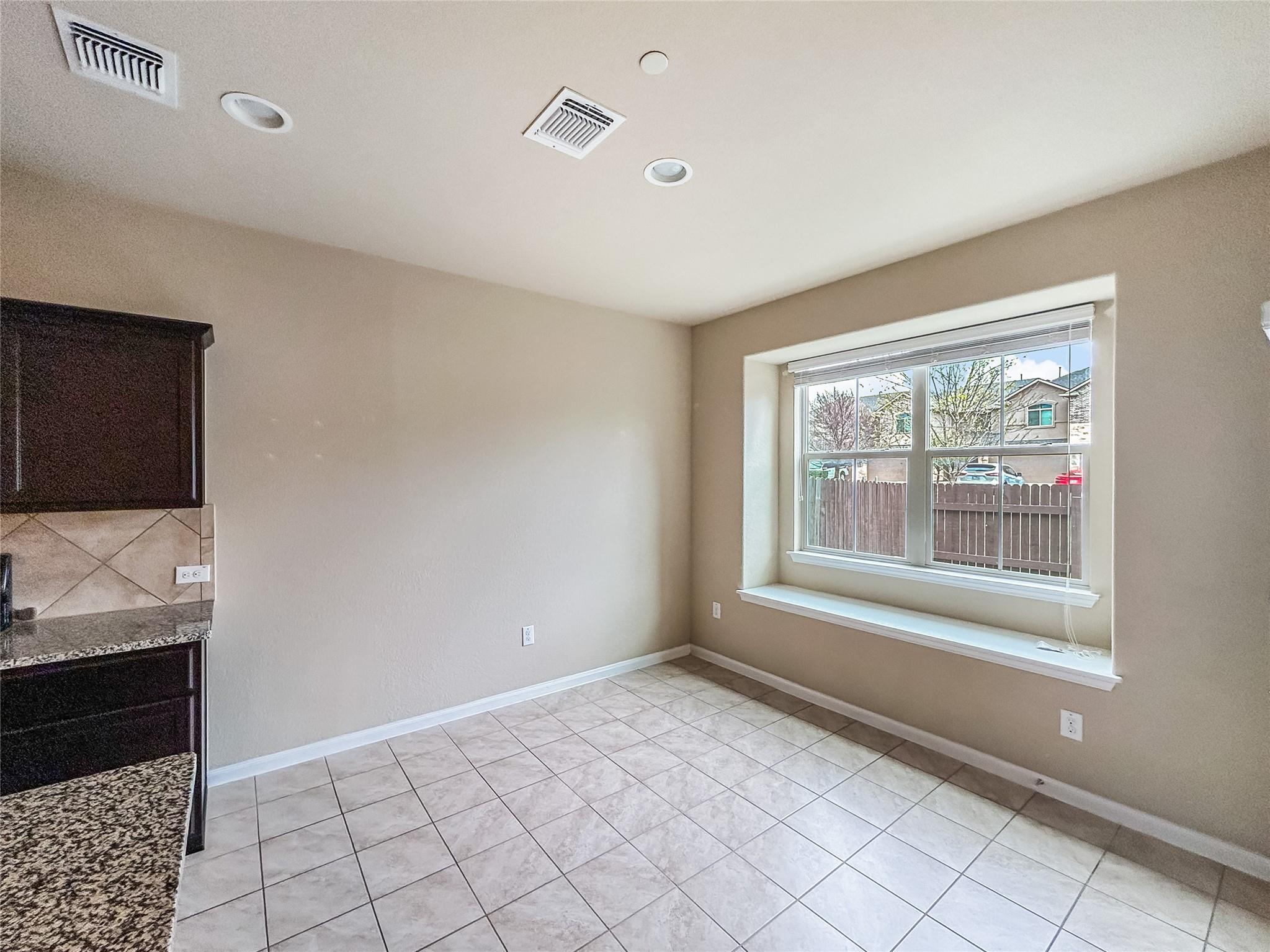 2880 Donnell Dr # 3302, Round Rock, TX 78664