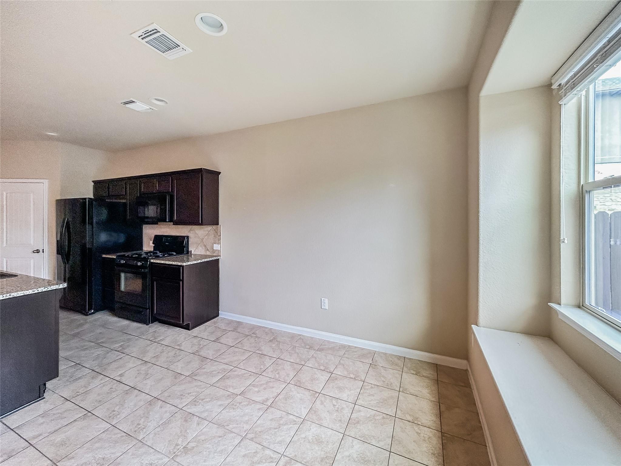 2880 Donnell Dr # 3302, Round Rock, TX 78664