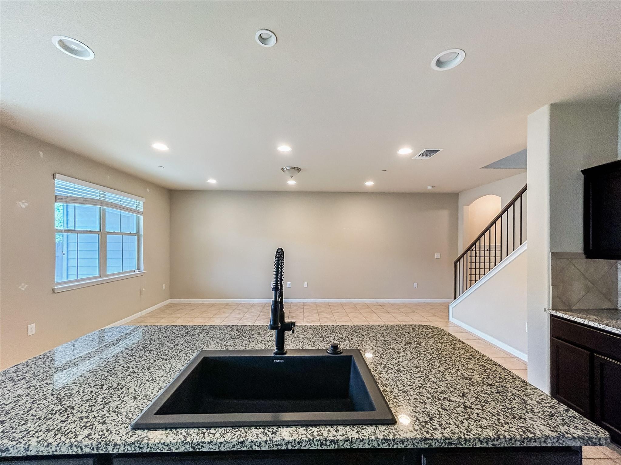 2880 Donnell Dr # 3302, Round Rock, TX 78664
