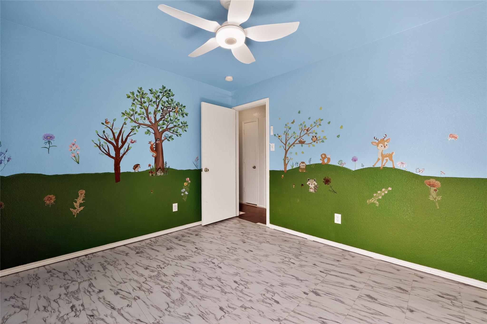 152 Eagle Dr, Luling, TX 78648