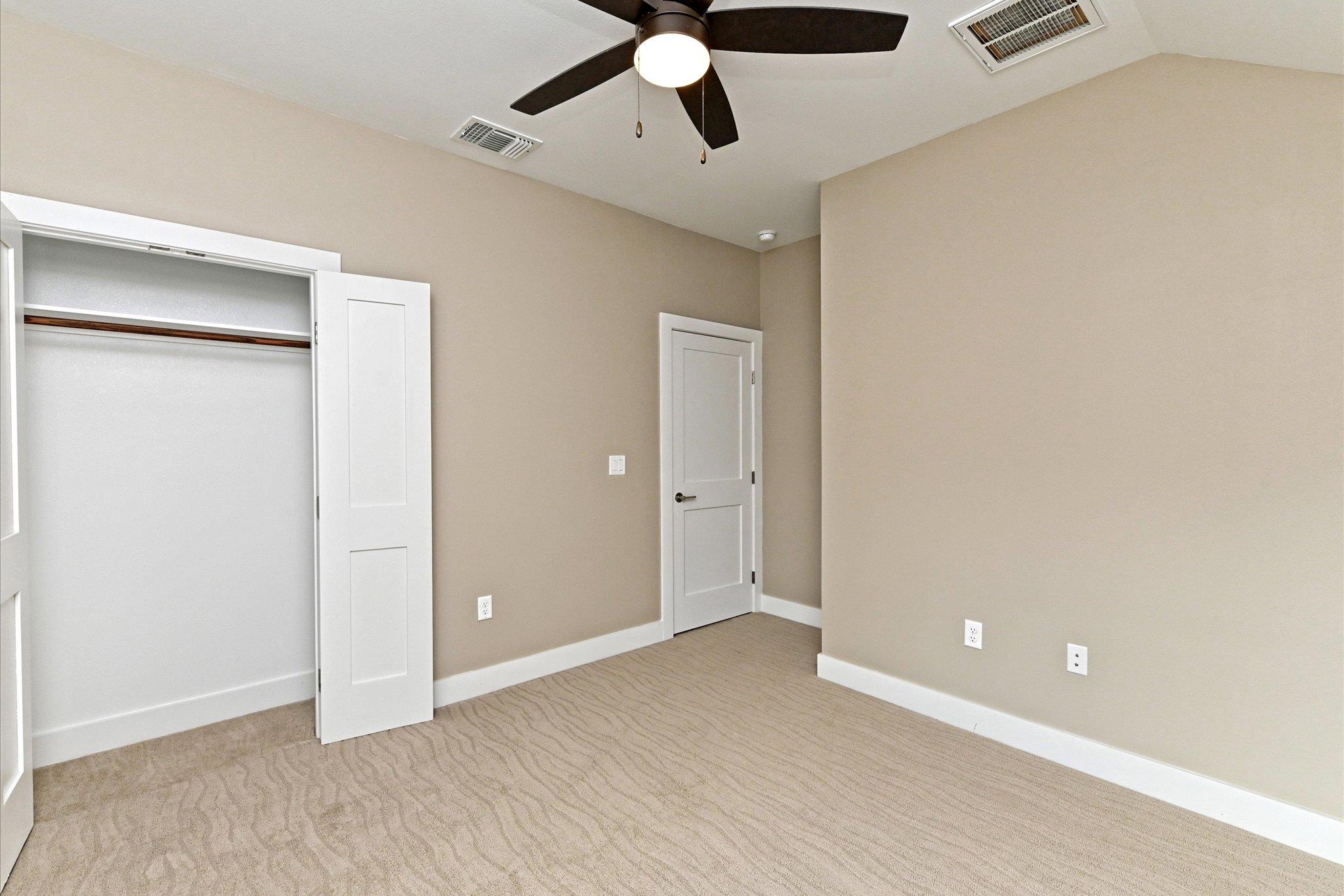 1202 Cometa St # B, Austin, TX 78721