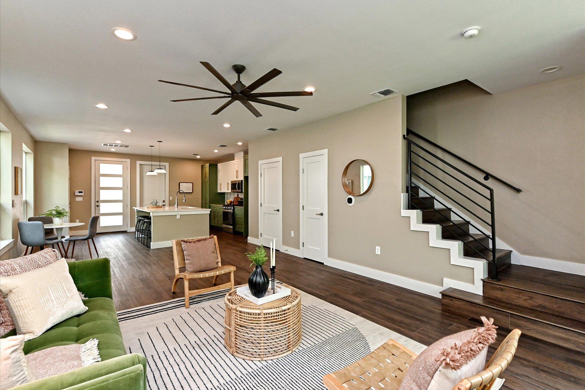 1202 Cometa St # B, Austin, TX 78721